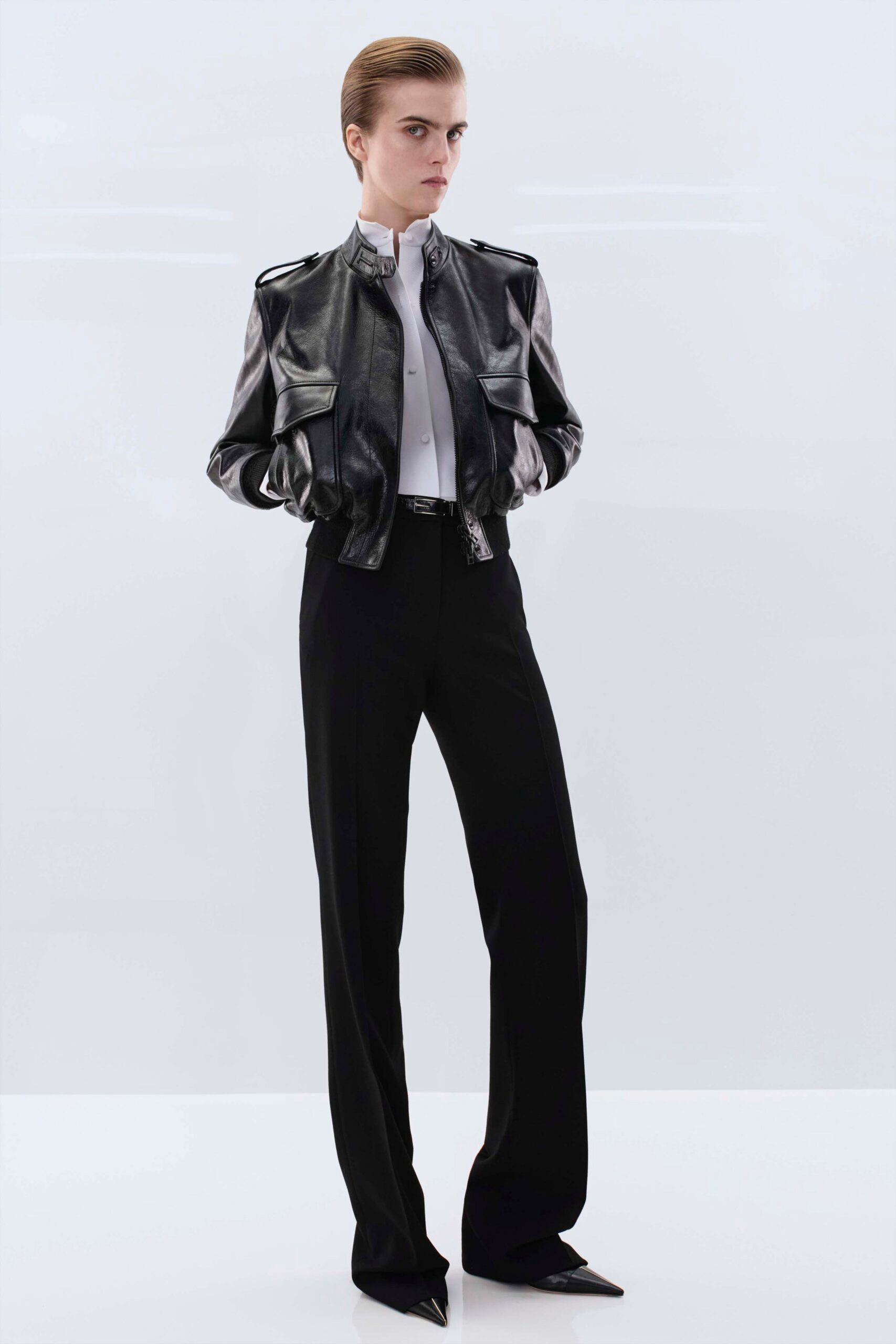 black leather long-sleeve collared fitted zippered jacket