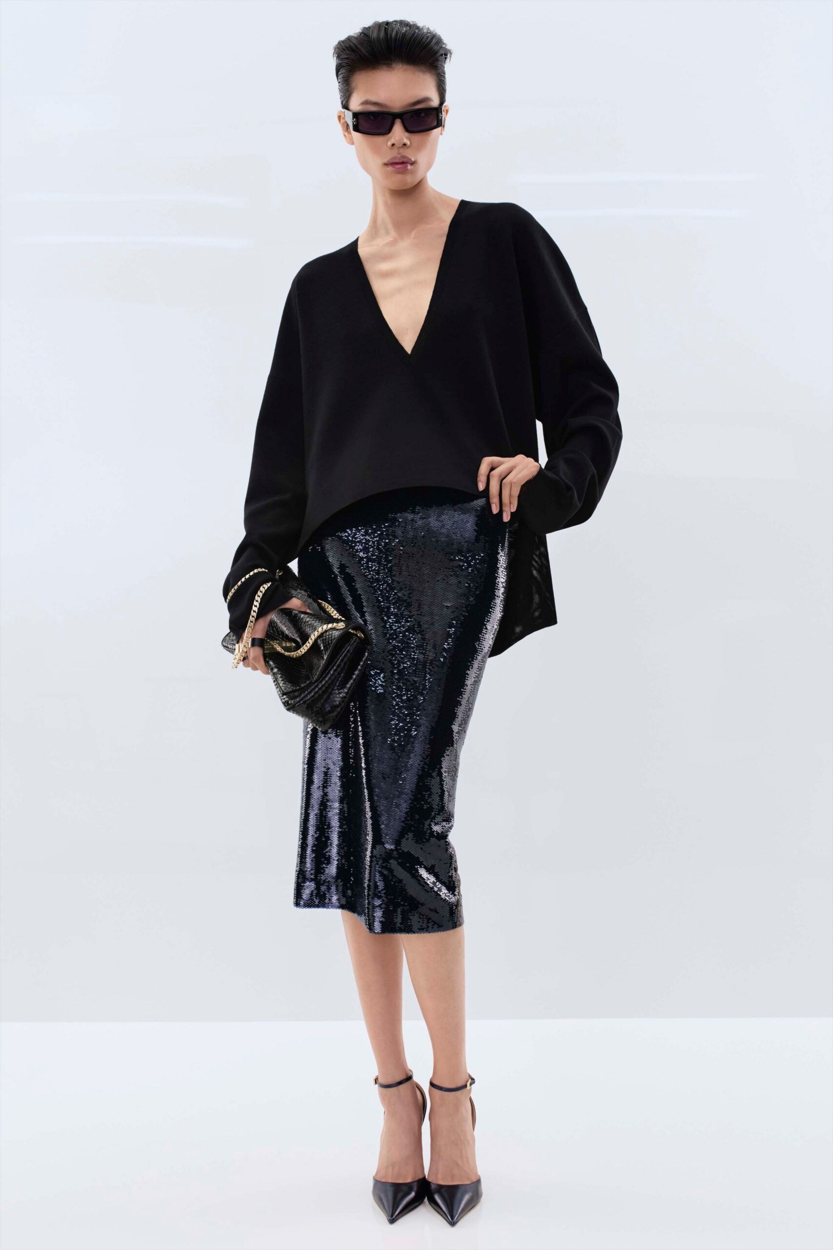 black sequin fitted pencil shiny midi skirt