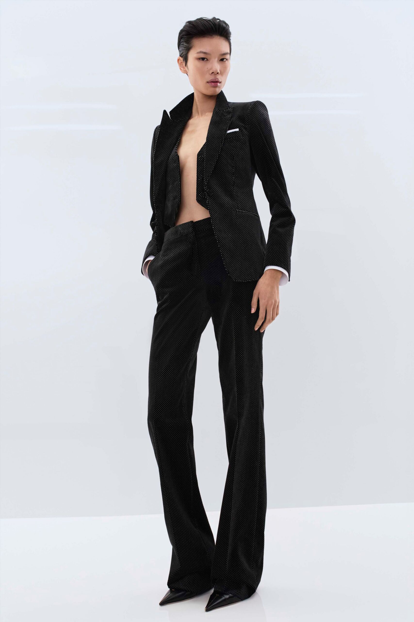 black silk long-sleeve collared tailored buttoned blazer