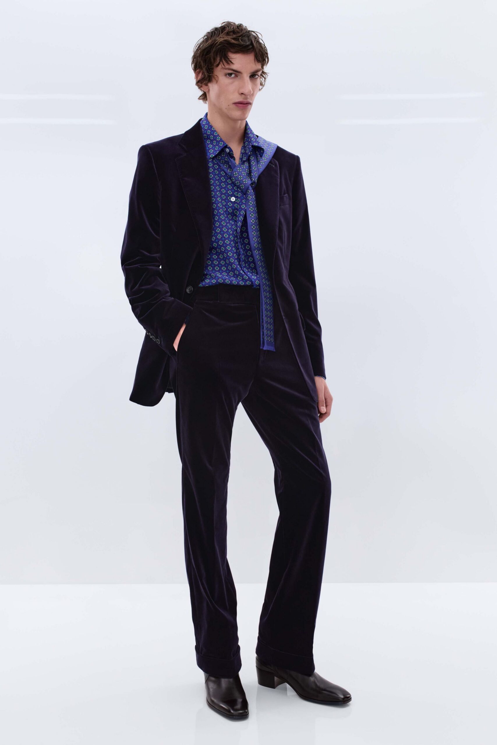 blue cotton long-sleeve collared fitted printed shirt