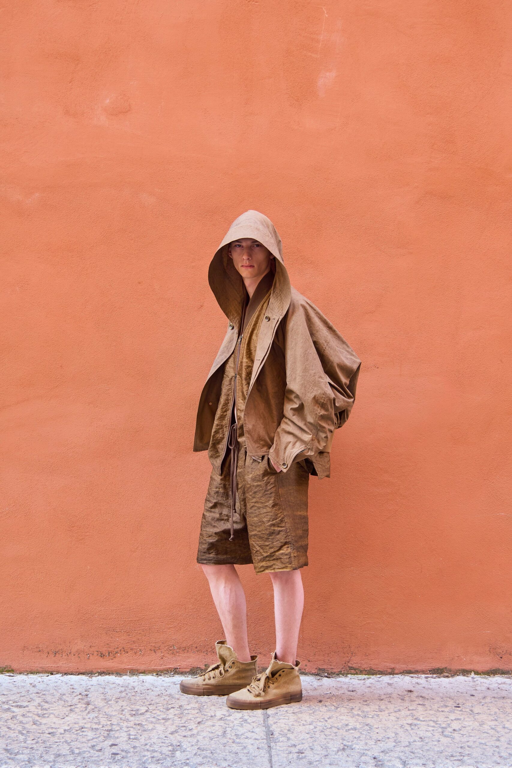 brown cotton hooded long-sleeve relaxed zippered jacket