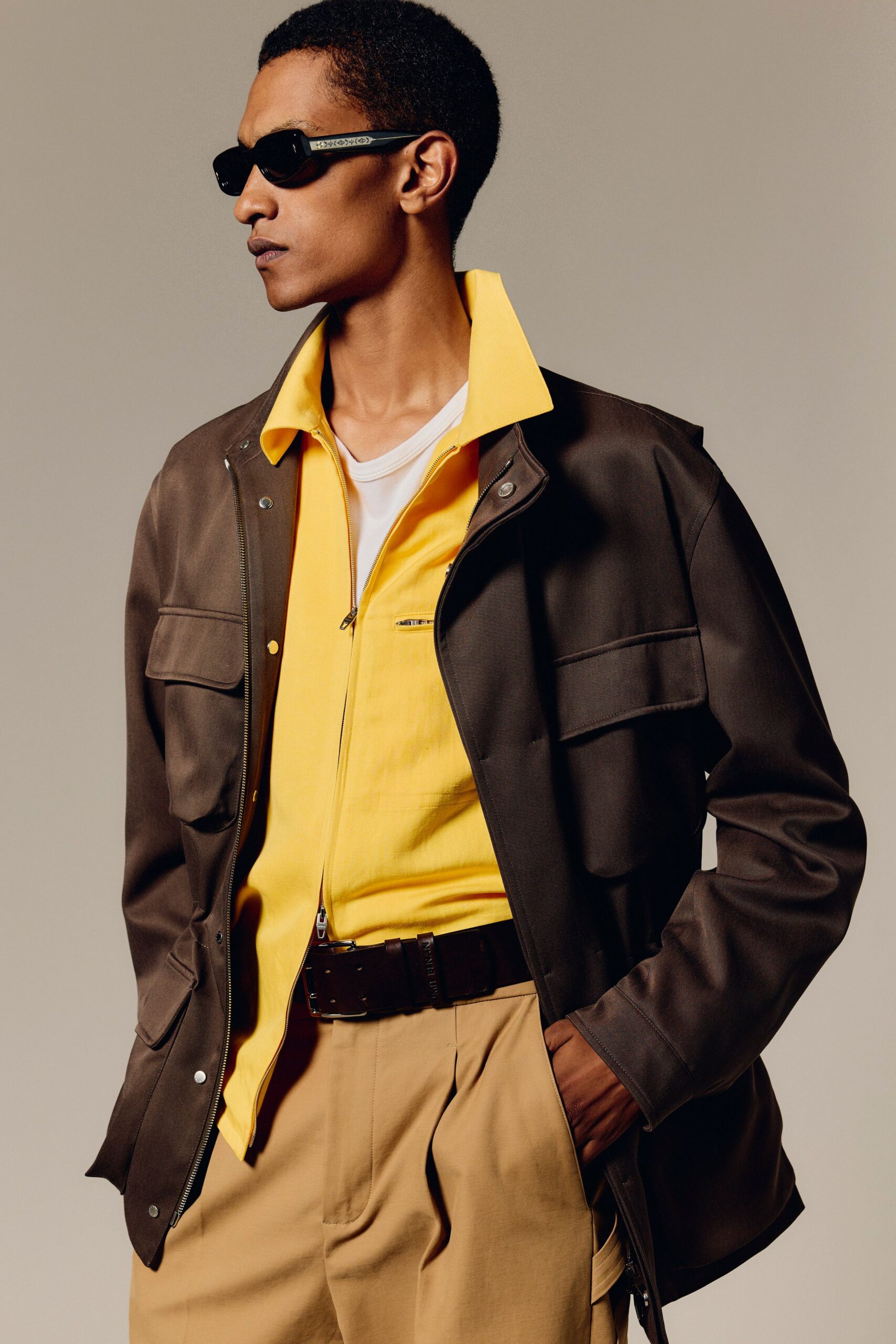 brown cotton long-sleeve collared relaxed buttoned pockets jacket