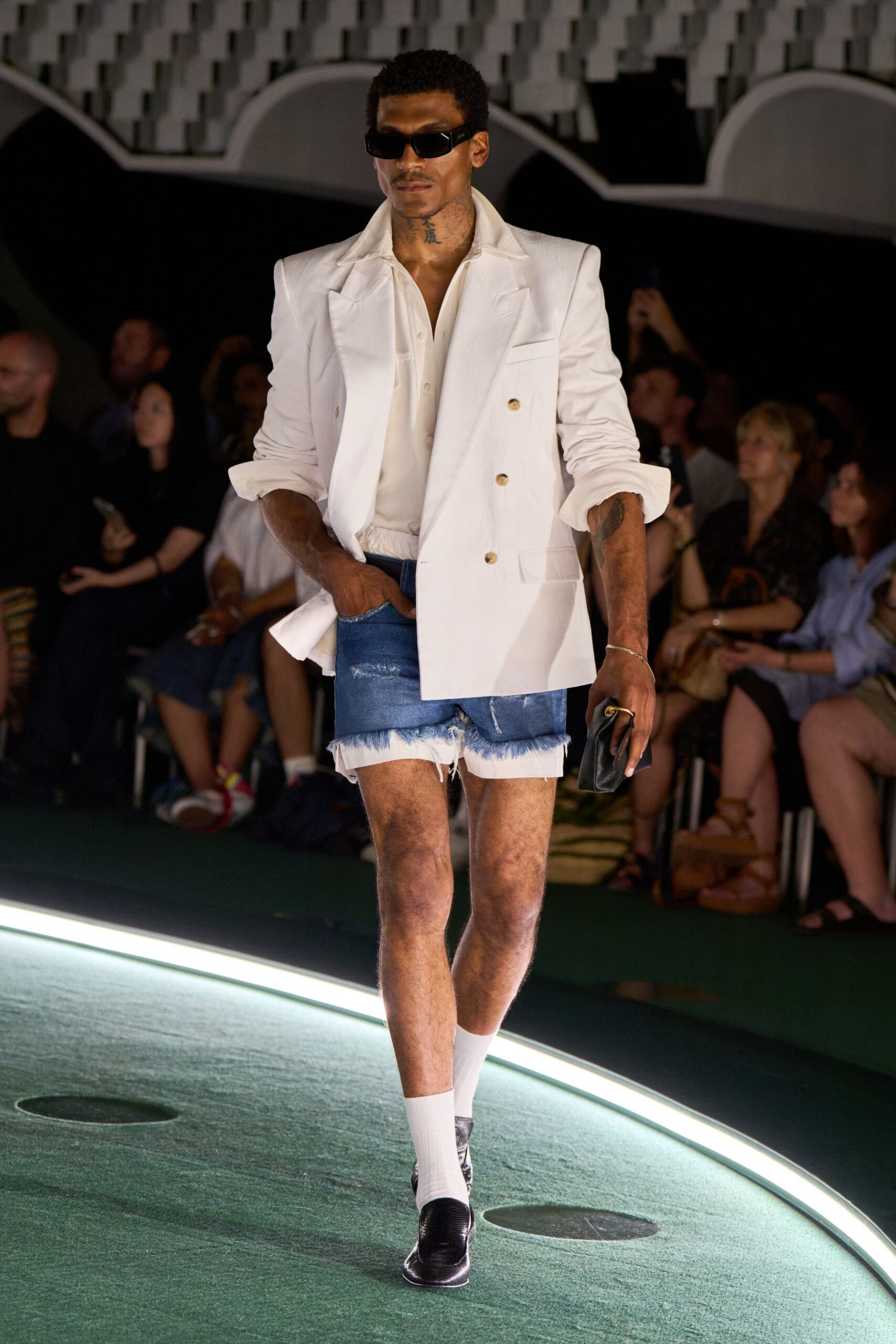 white tailored blazer with denim shorts