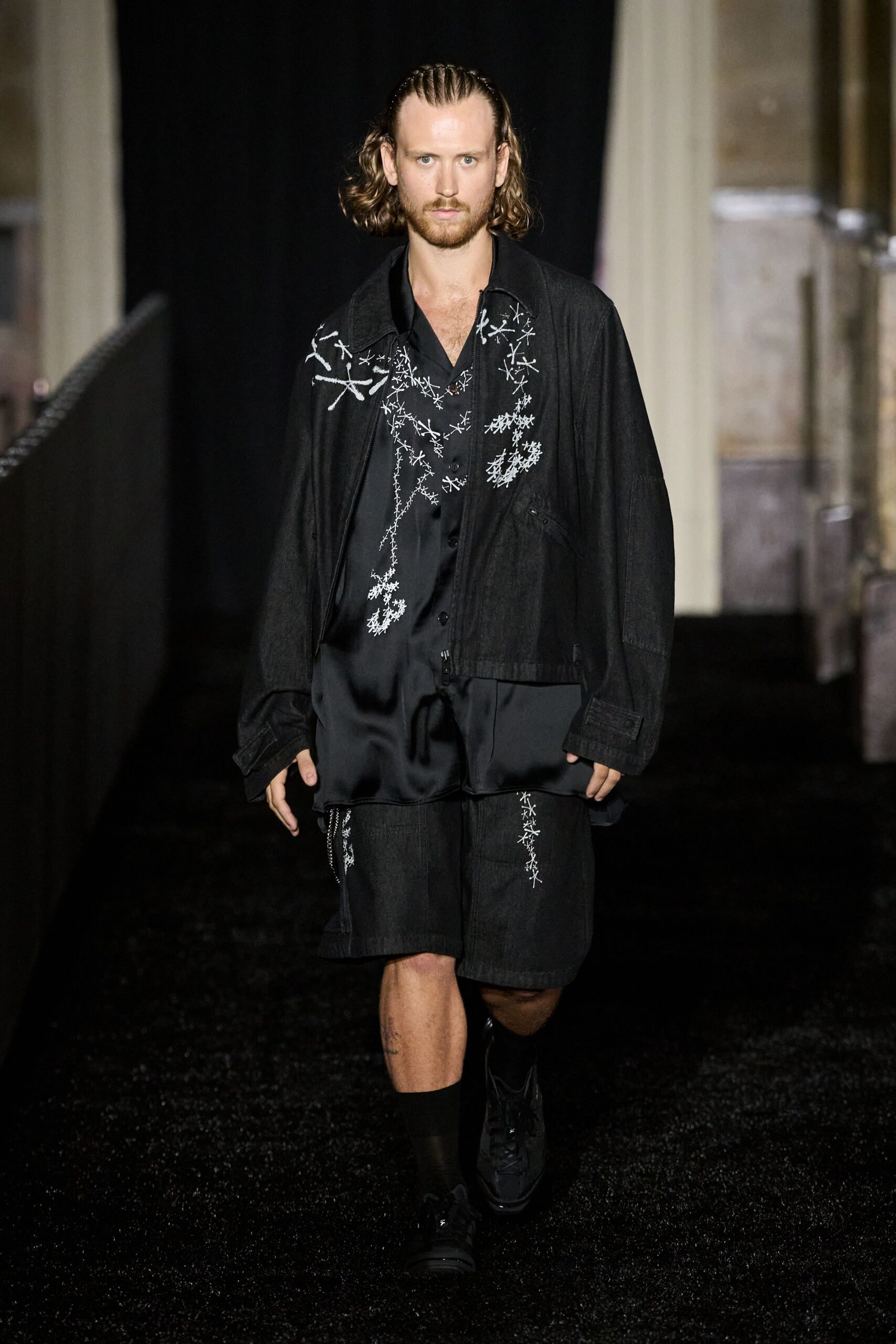 black silk short-sleeve collared relaxed embroidered shirt