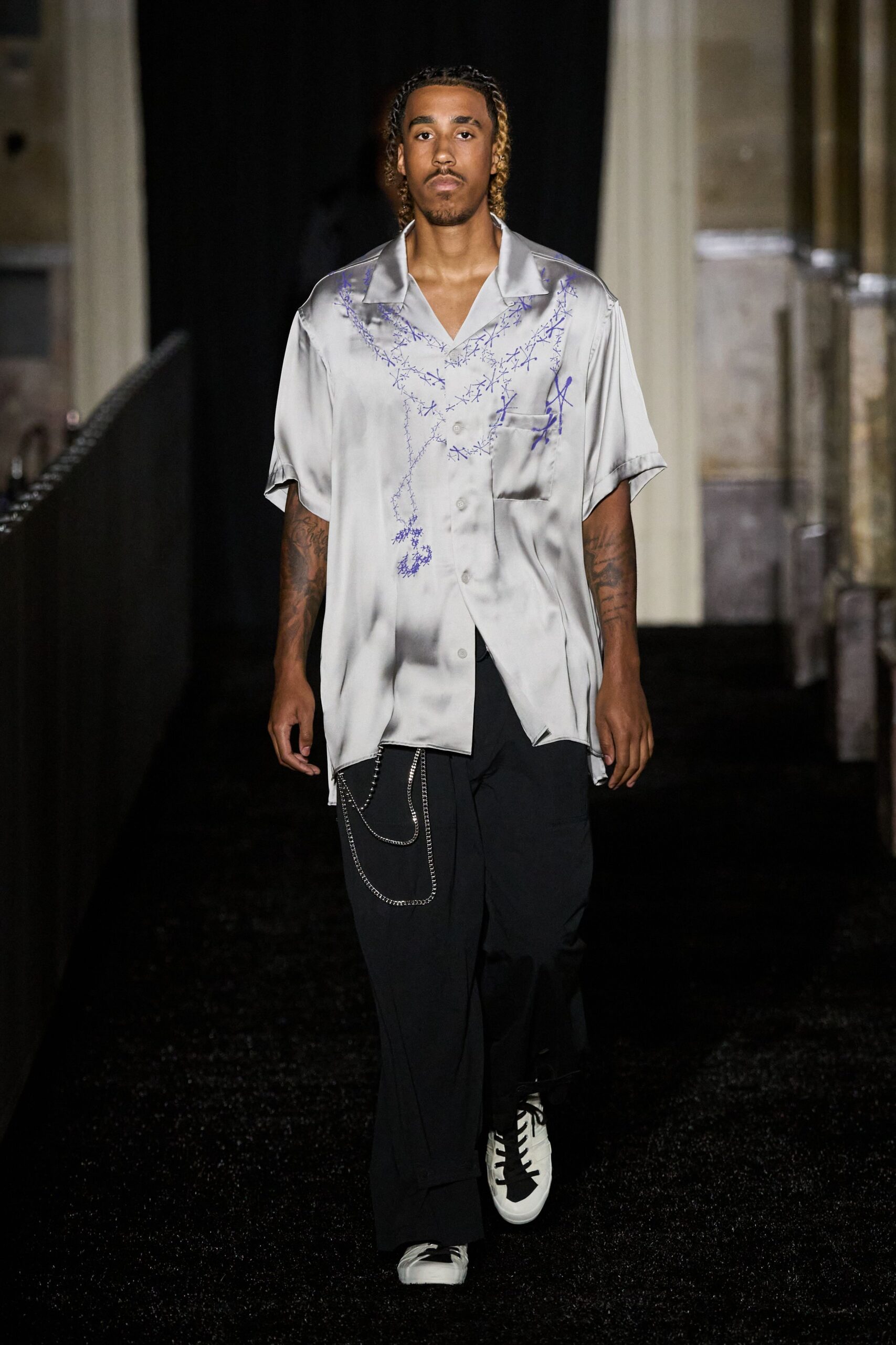 gray silk short-sleeve collared relaxed embroidered shiny shirt
