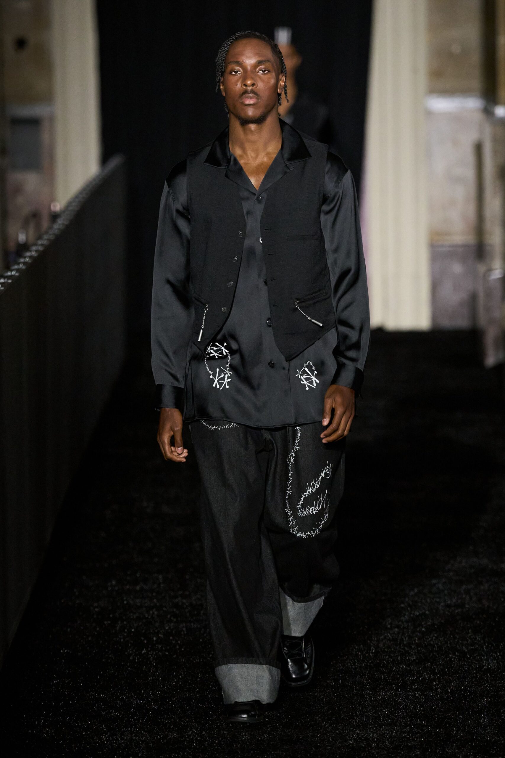 black silk fitted zippered vest