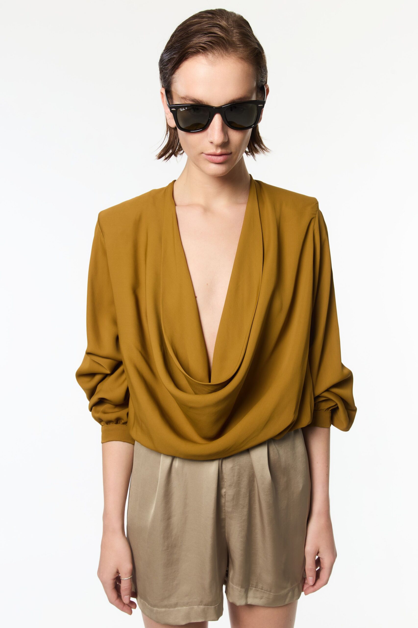 beige silk fitted straight-leg short shorts