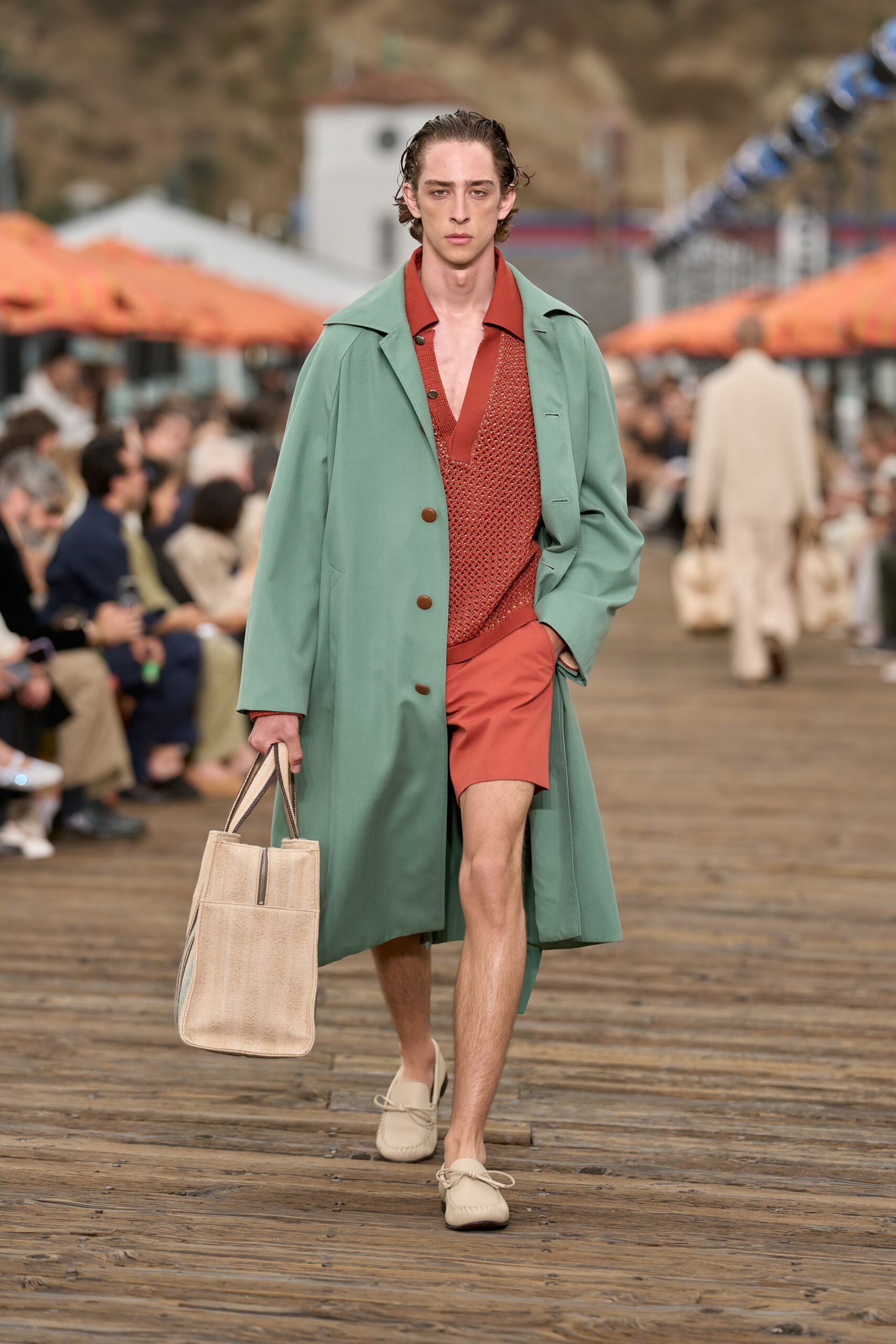 green cotton long-sleeve collared relaxed coat