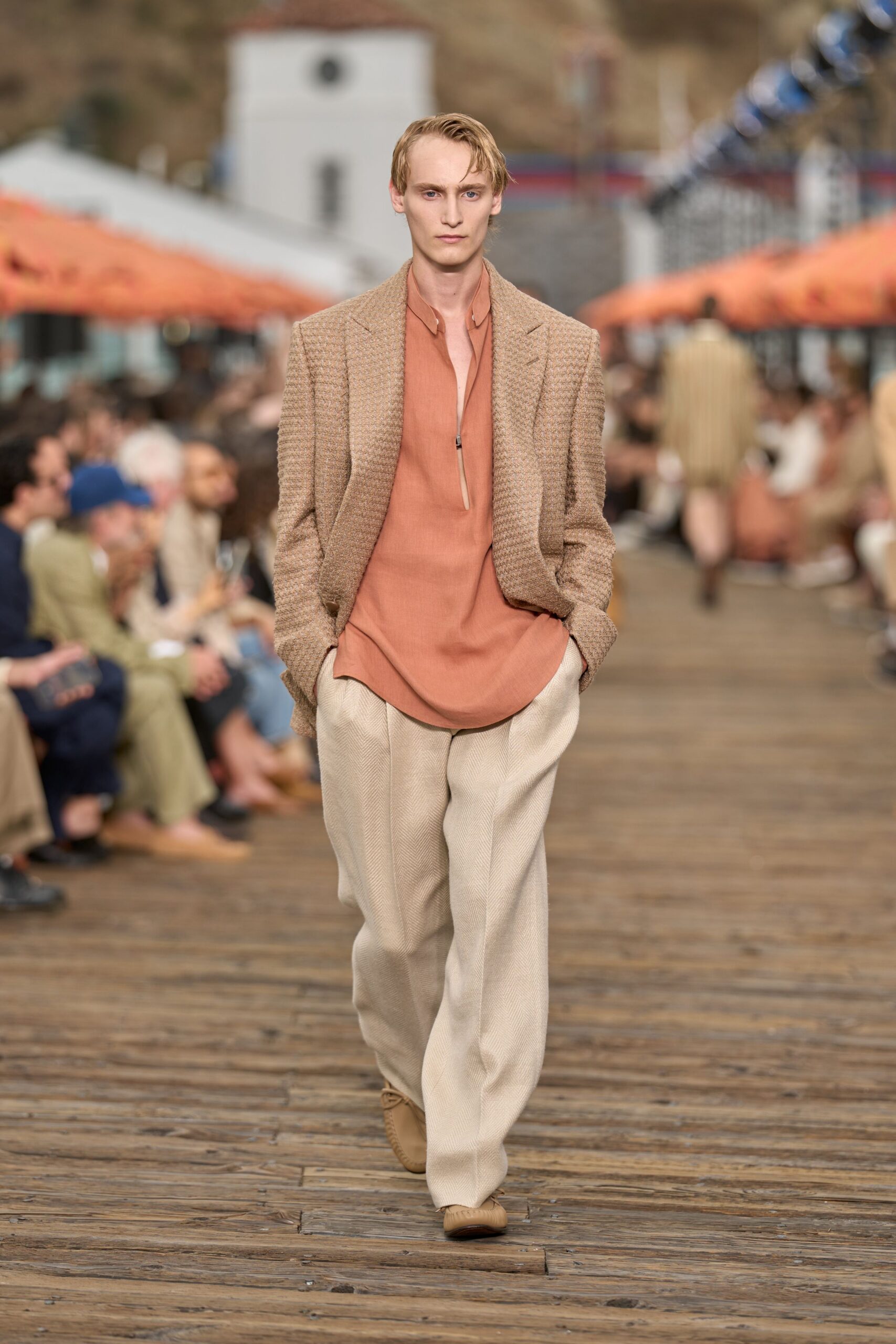 brown cotton long-sleeve collared structured buttoned blazer