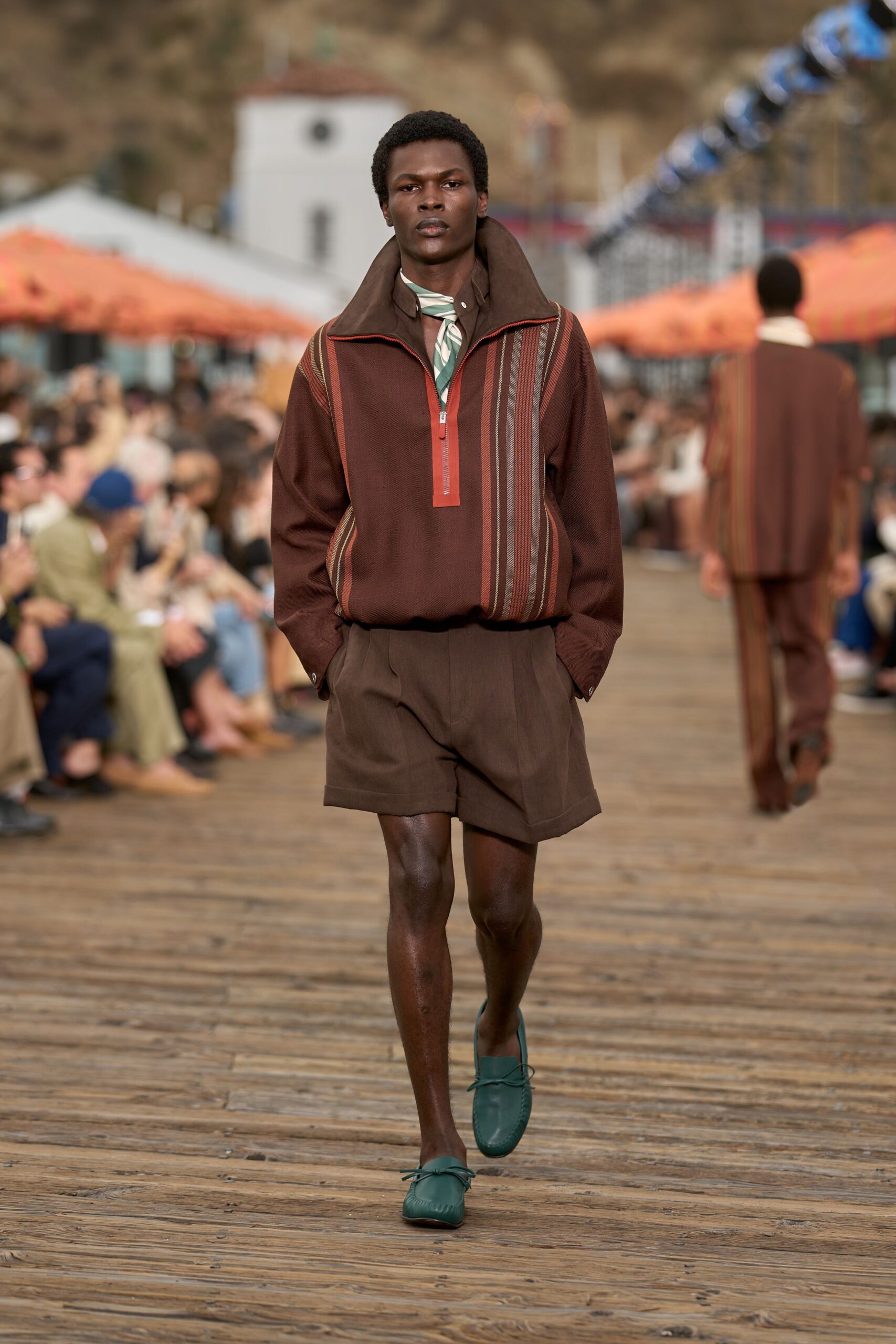 brown cotton long-sleeve collared relaxed zippered jacket
