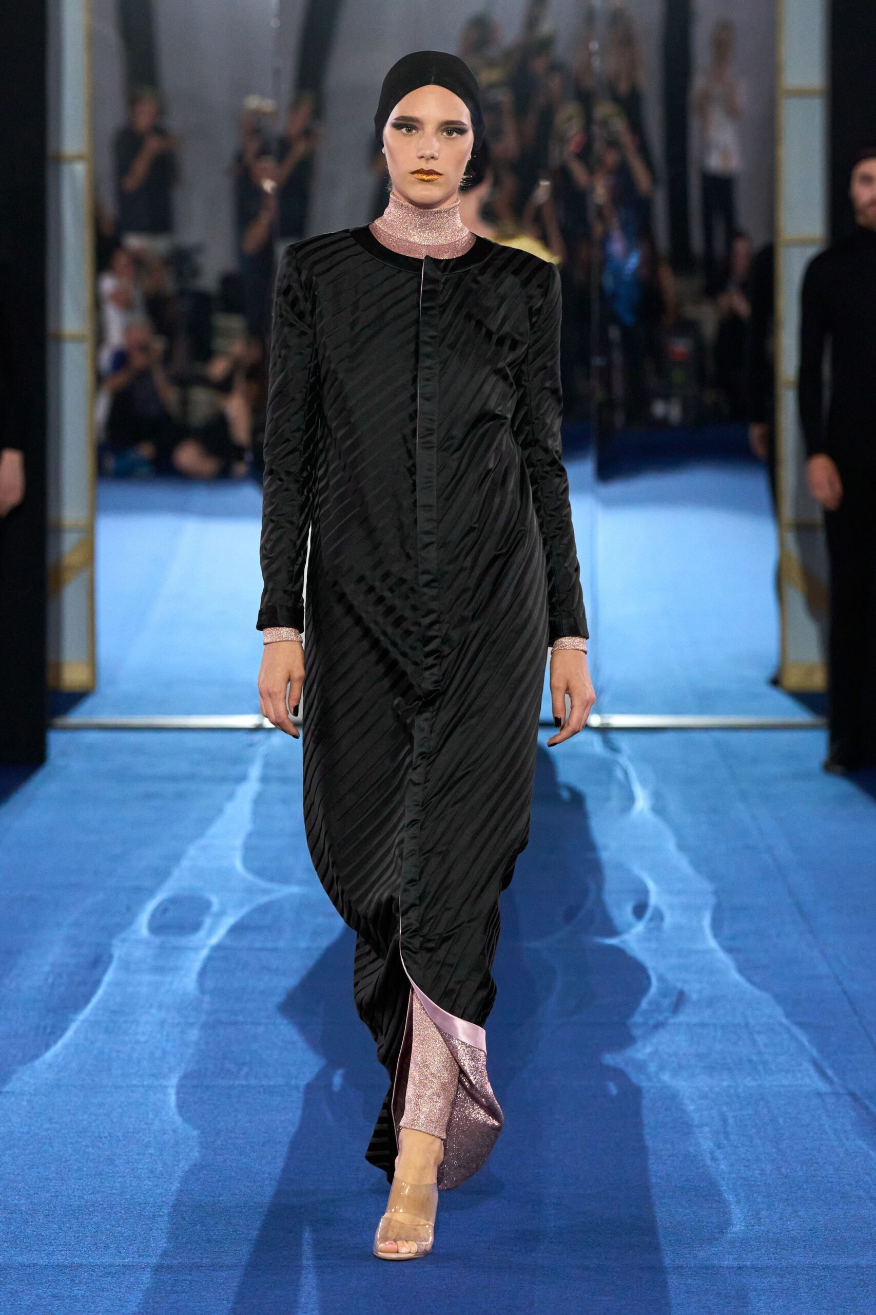 black pleated midi dress with beige shoes