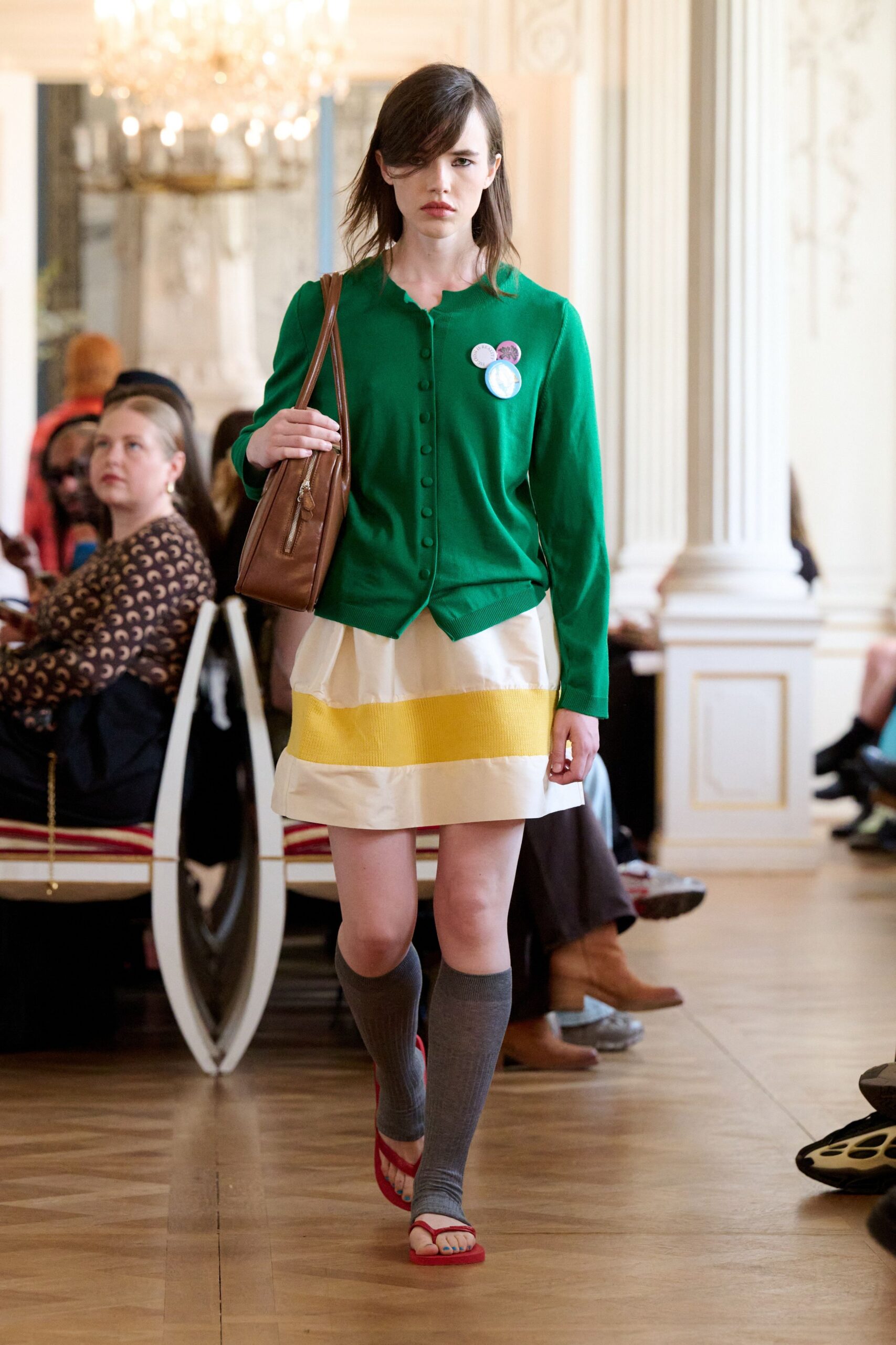 white fitted color-blocked skirt