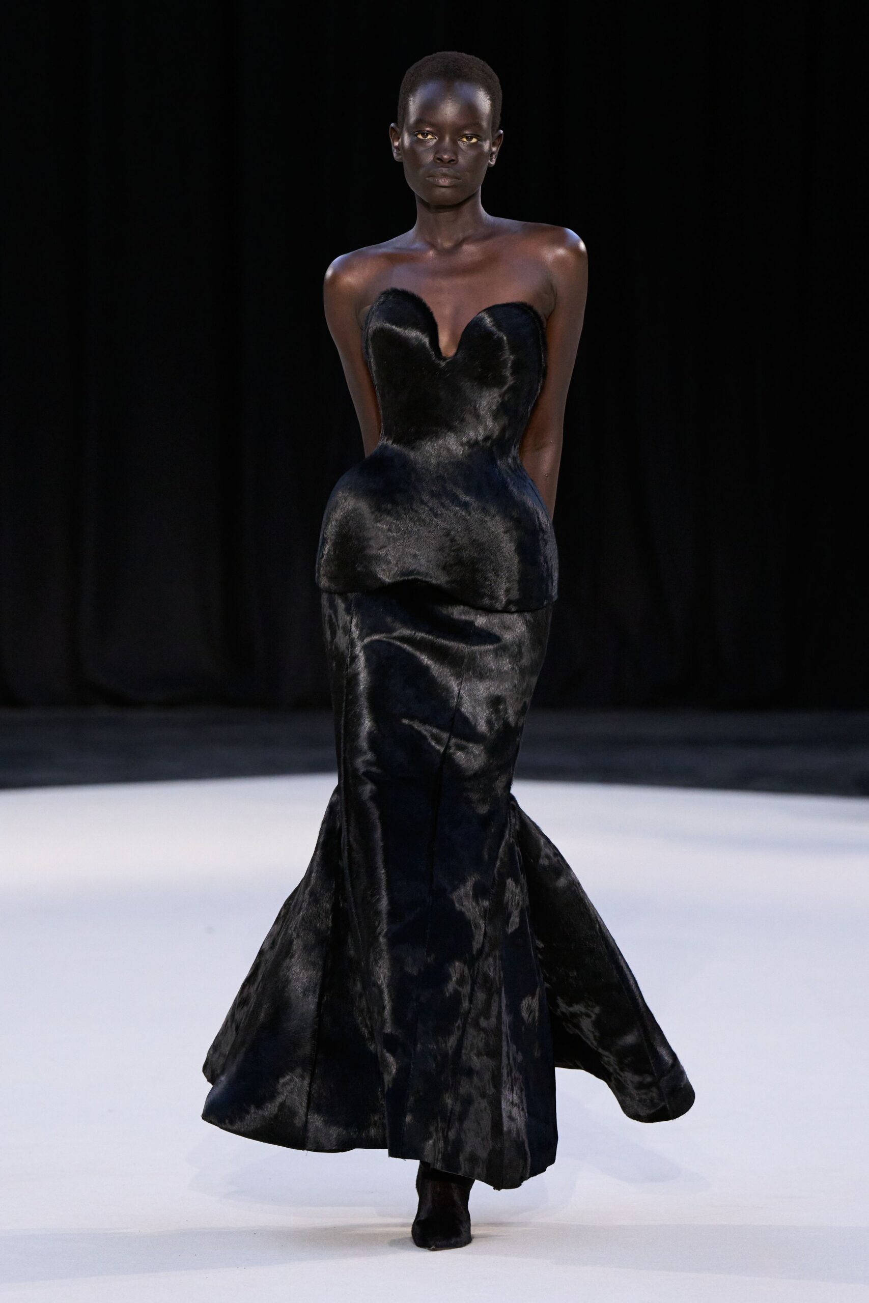 black fur strapless v-neck fitted flared maxi gown