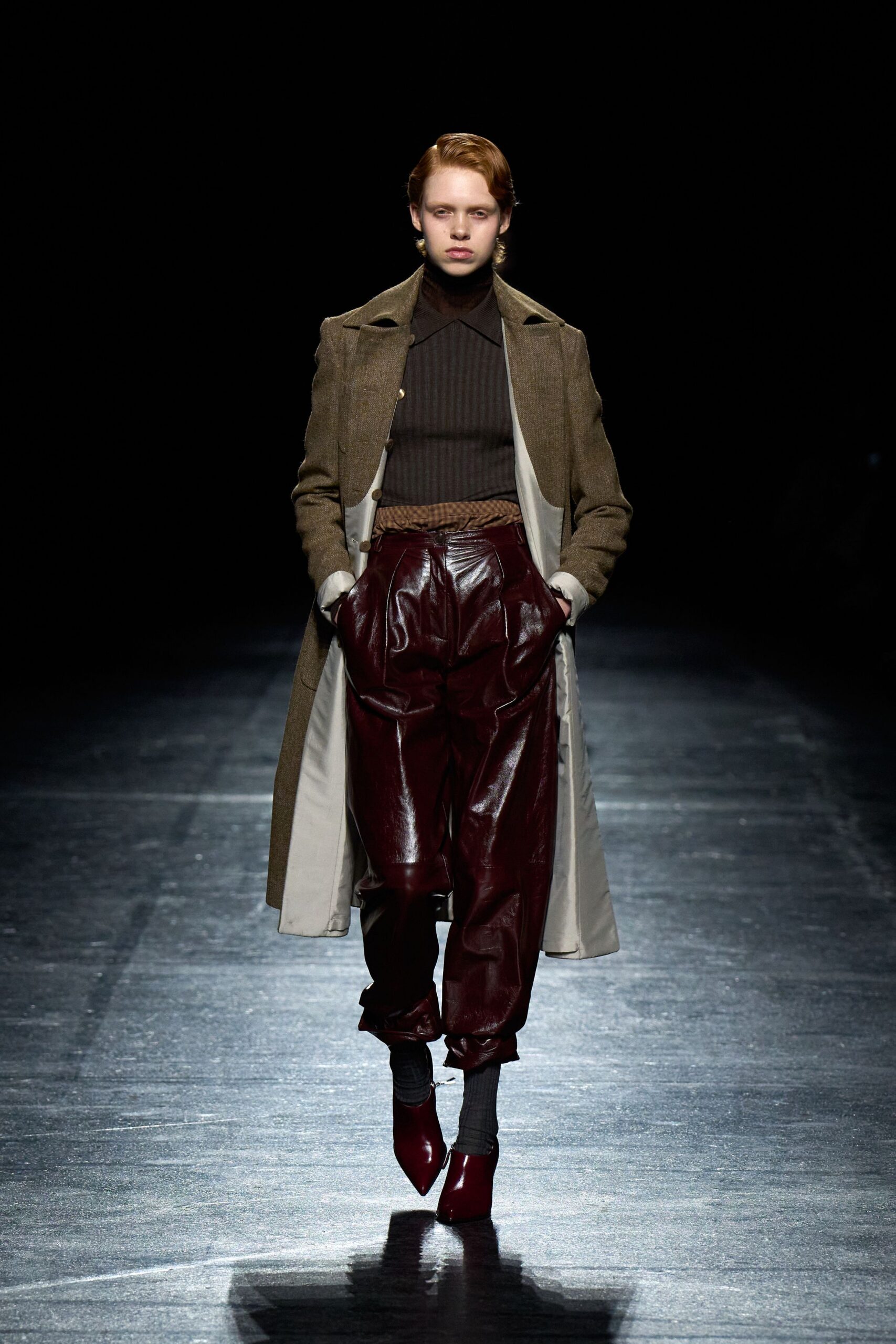 red leather relaxed pleated pants