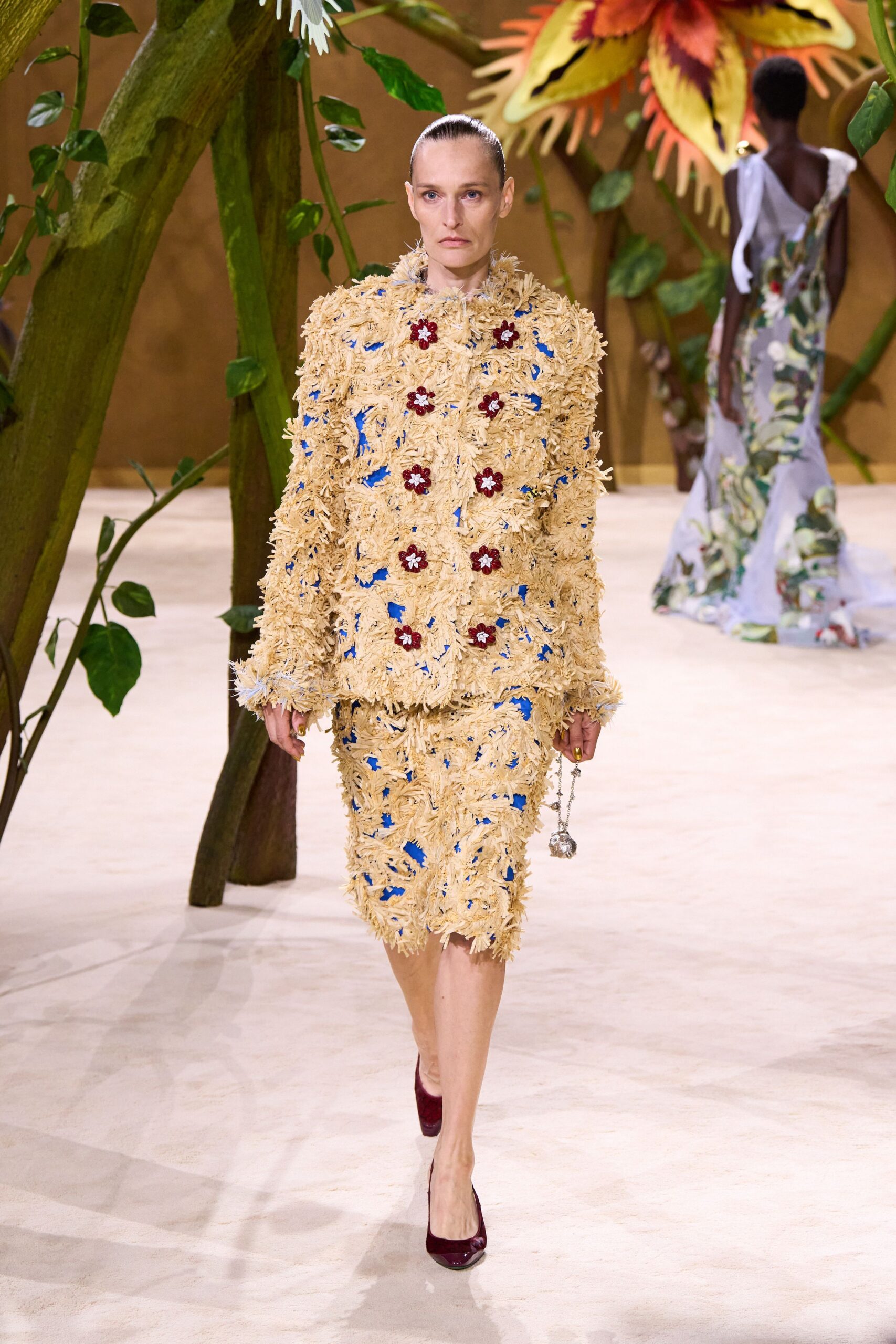beige cotton long-sleeve collared fitted embroidered layered suit