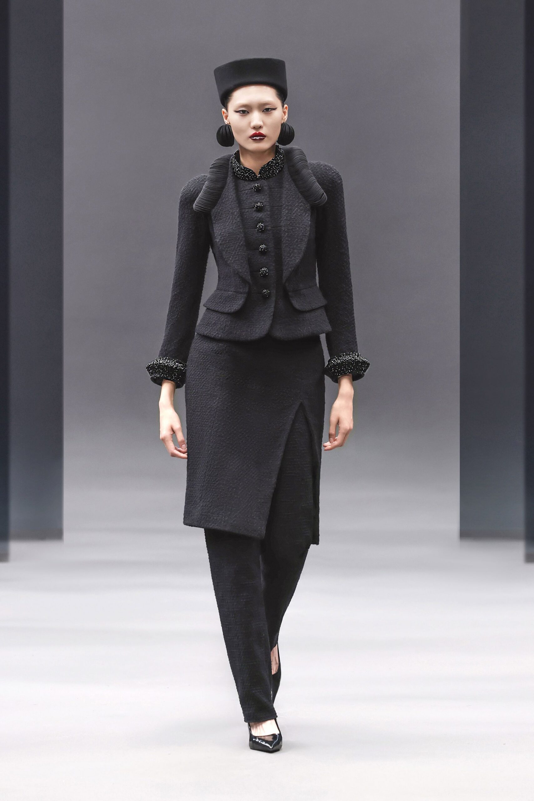 black wool asymmetric slit fitted skirt