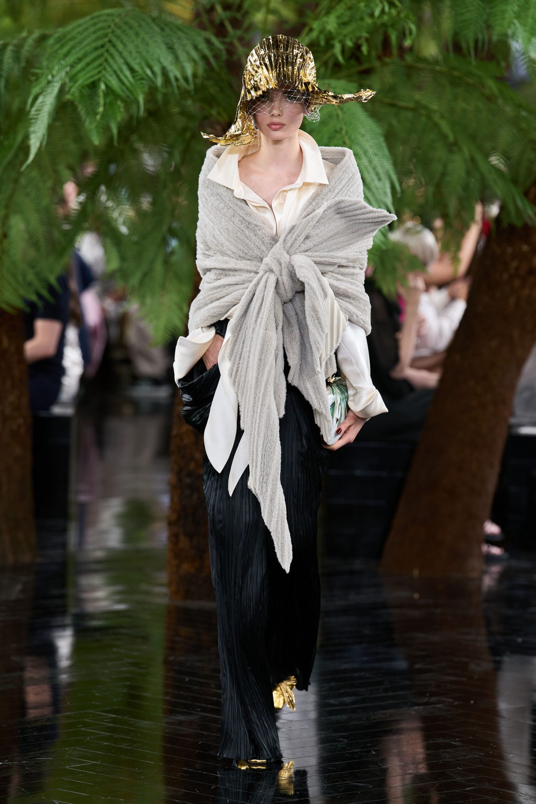 black silk fitted pleated pants