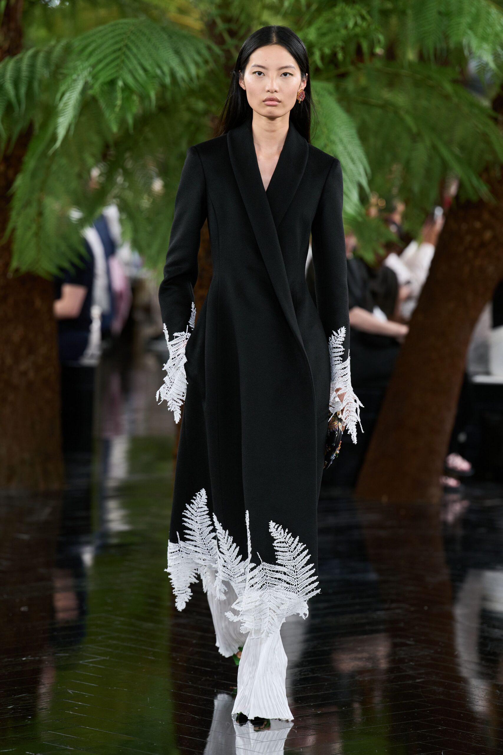 black wool long-sleeve collared fitted embroidered midi coat