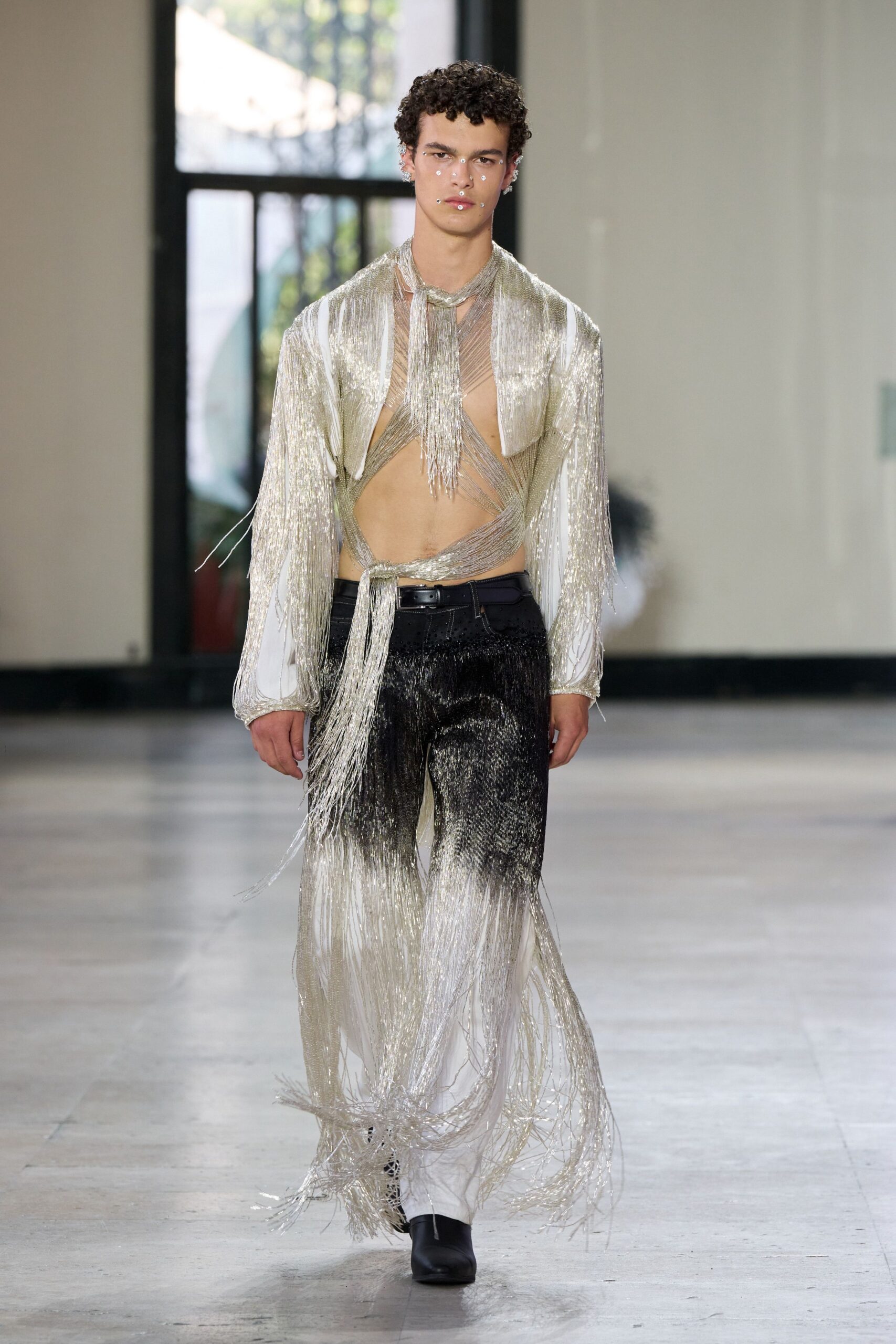 gray metallic long-sleeve collared fitted fringed shiny shirt