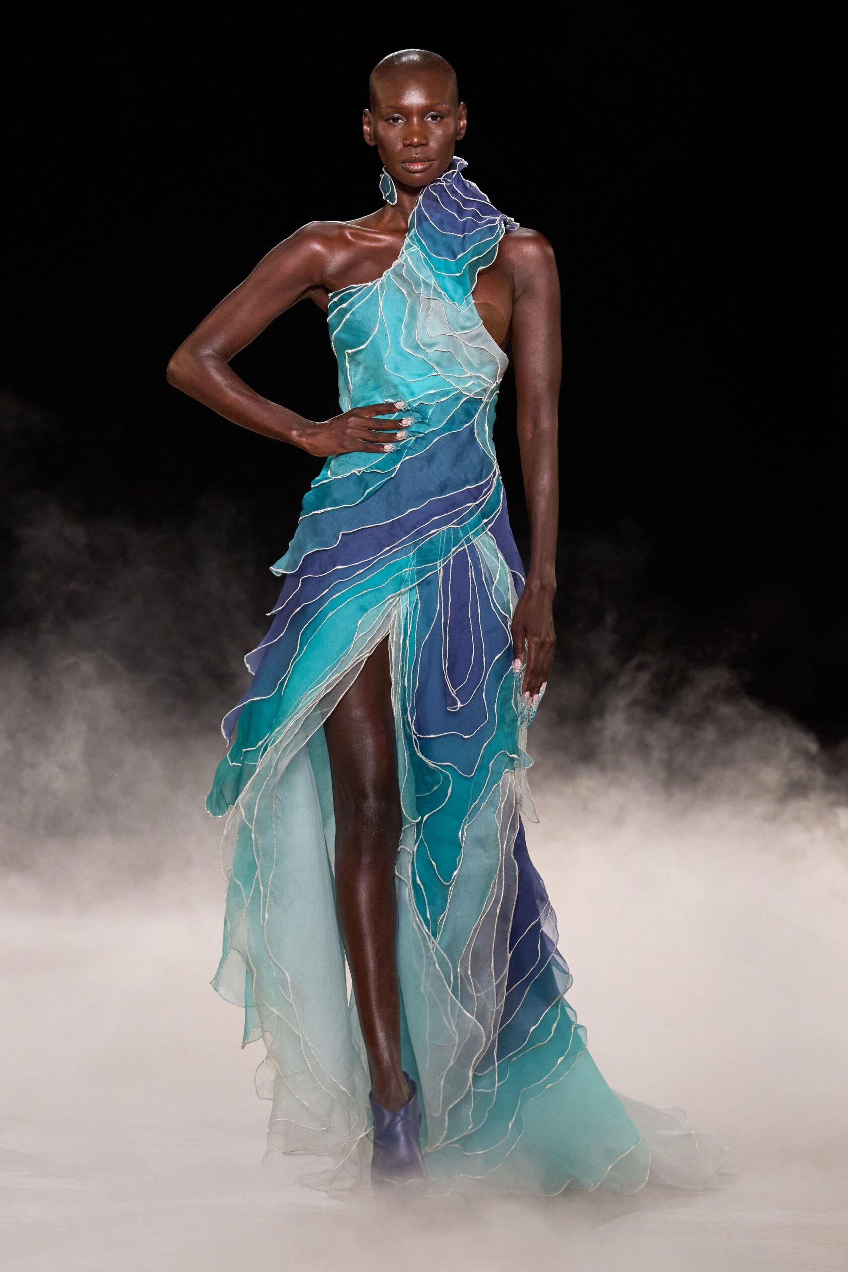Iris van Herpen Fall 2026 Couture Look 5