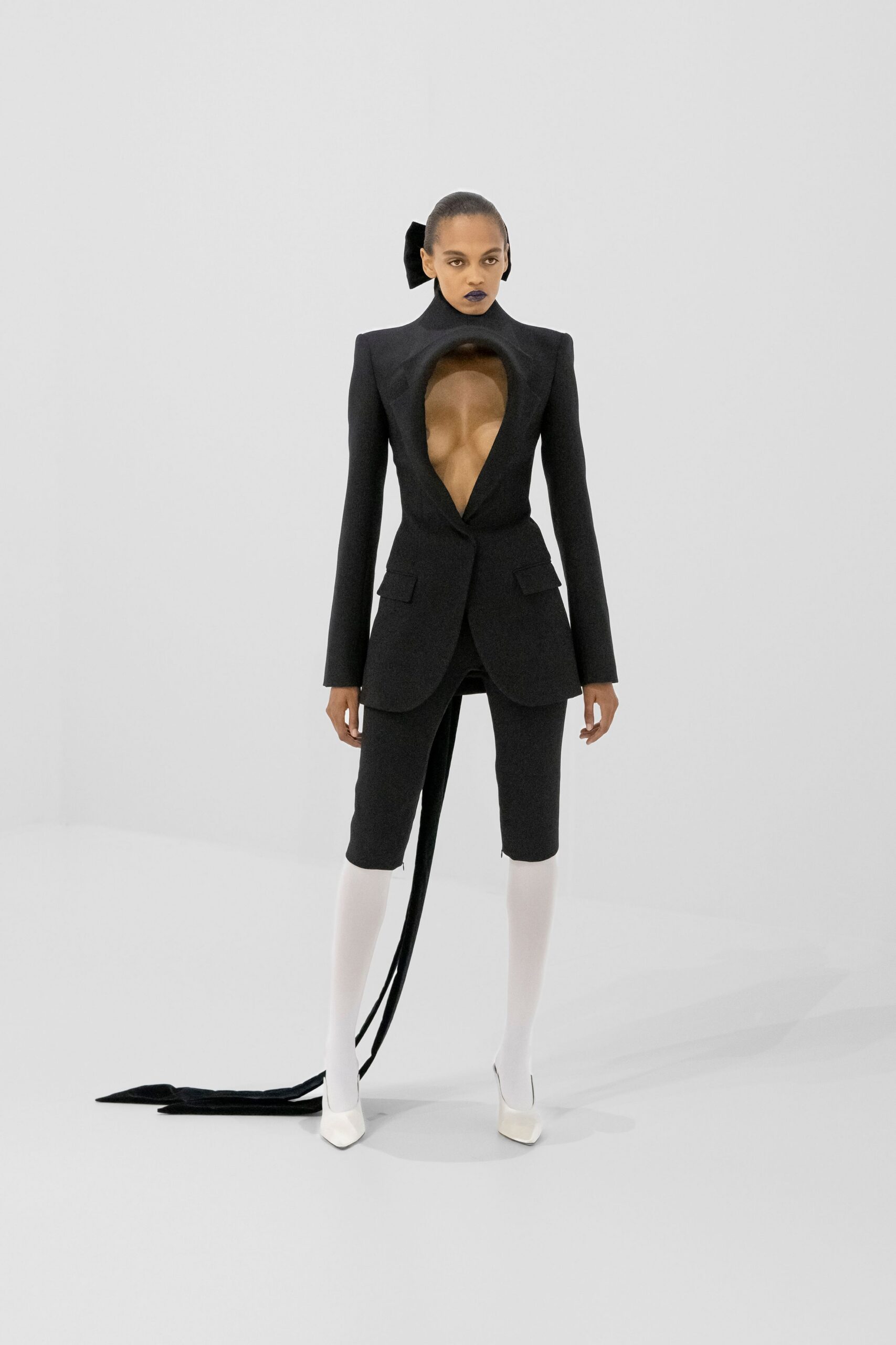 black wool tailored straight-leg shorts