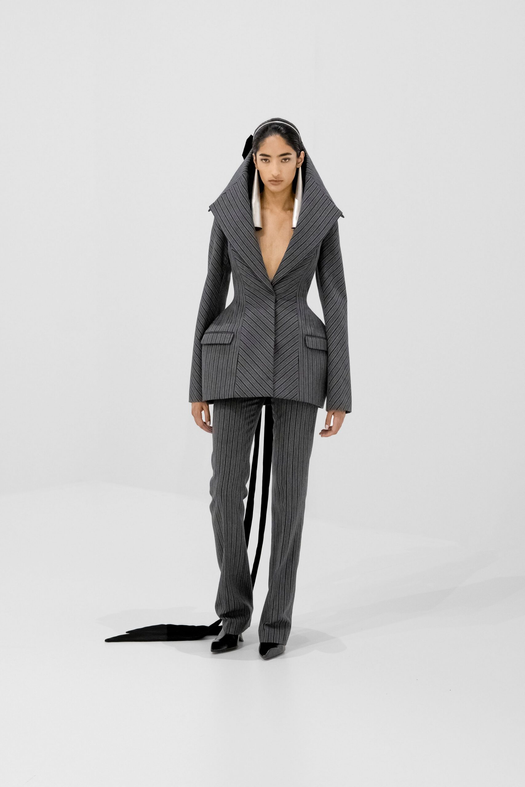 black cotton long-sleeve v-neck tailored striped buttoned blazer