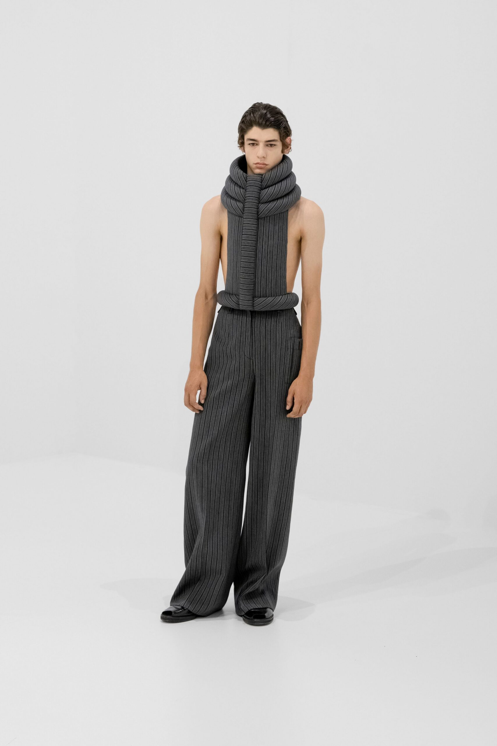 gray cotton relaxed textured scarf