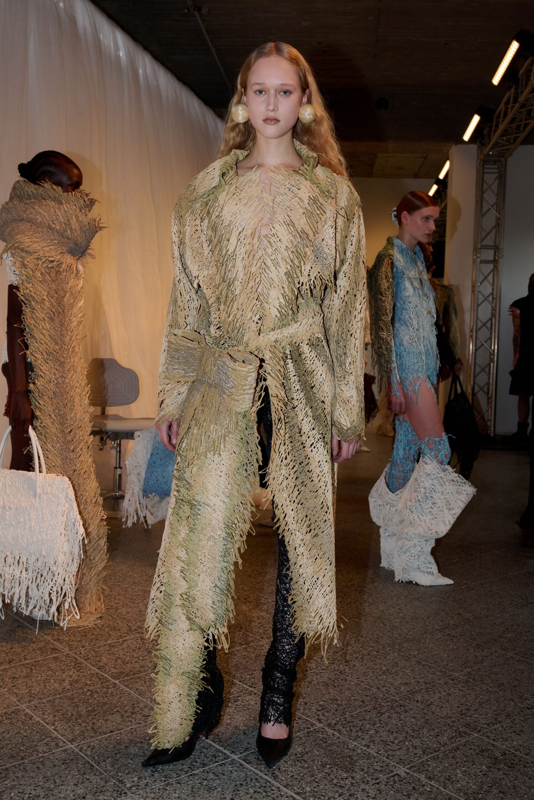 gold silk long-sleeve relaxed fringed coat