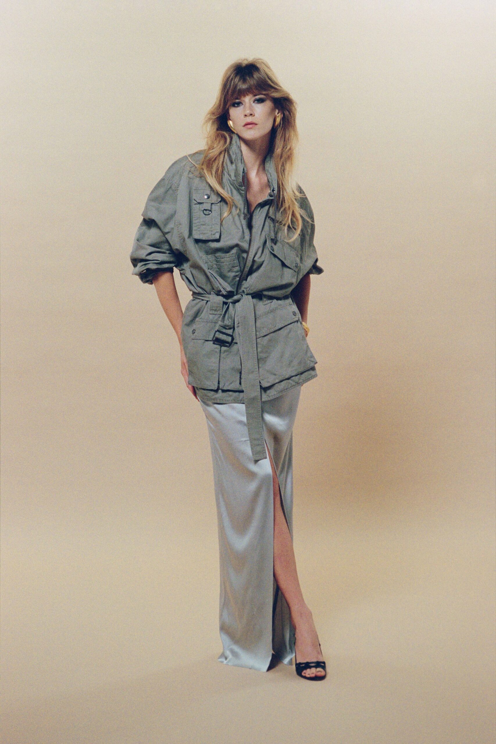 gray cotton long-sleeve collared oversized belted jacket