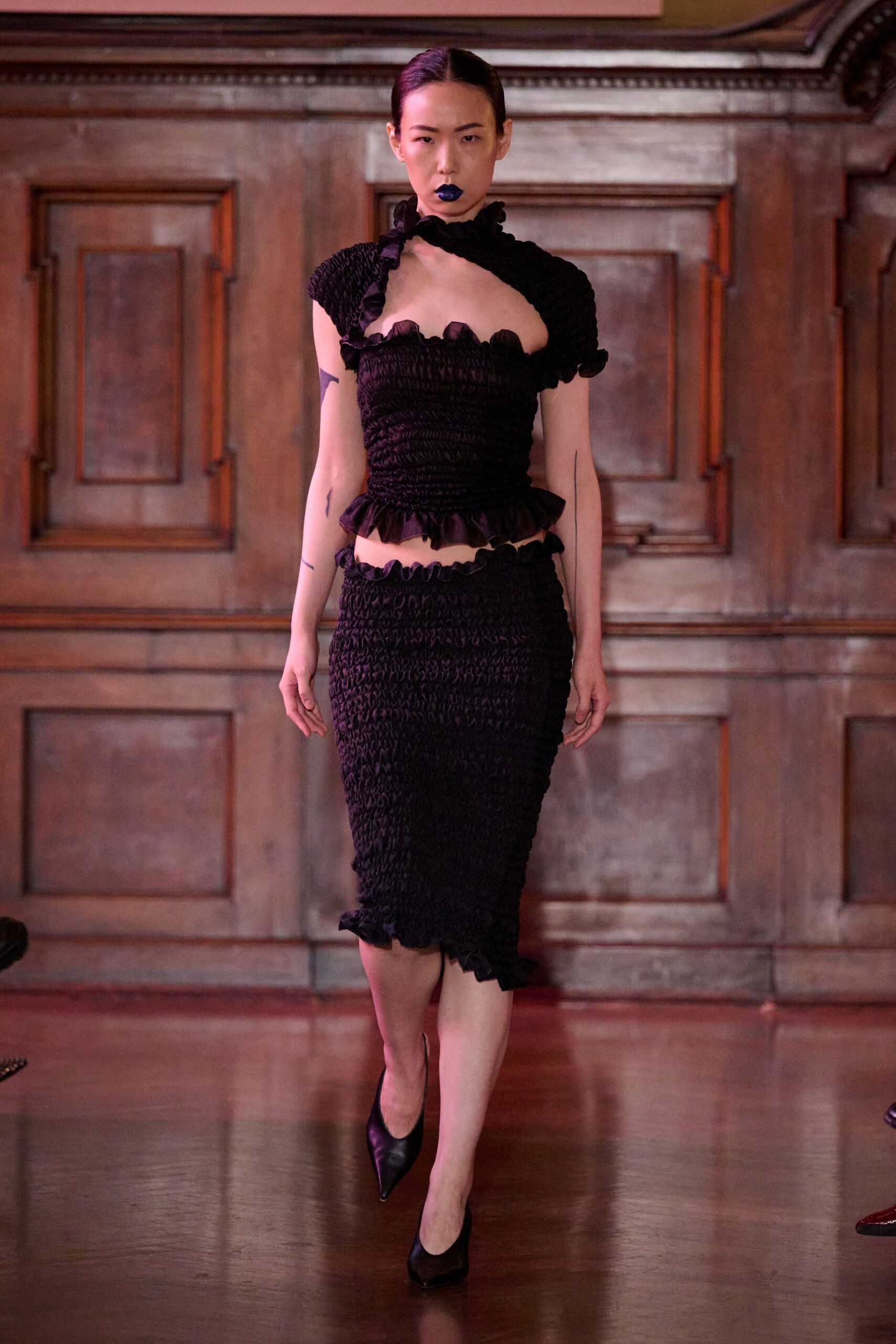 black cotton fitted ruffled midi skirt