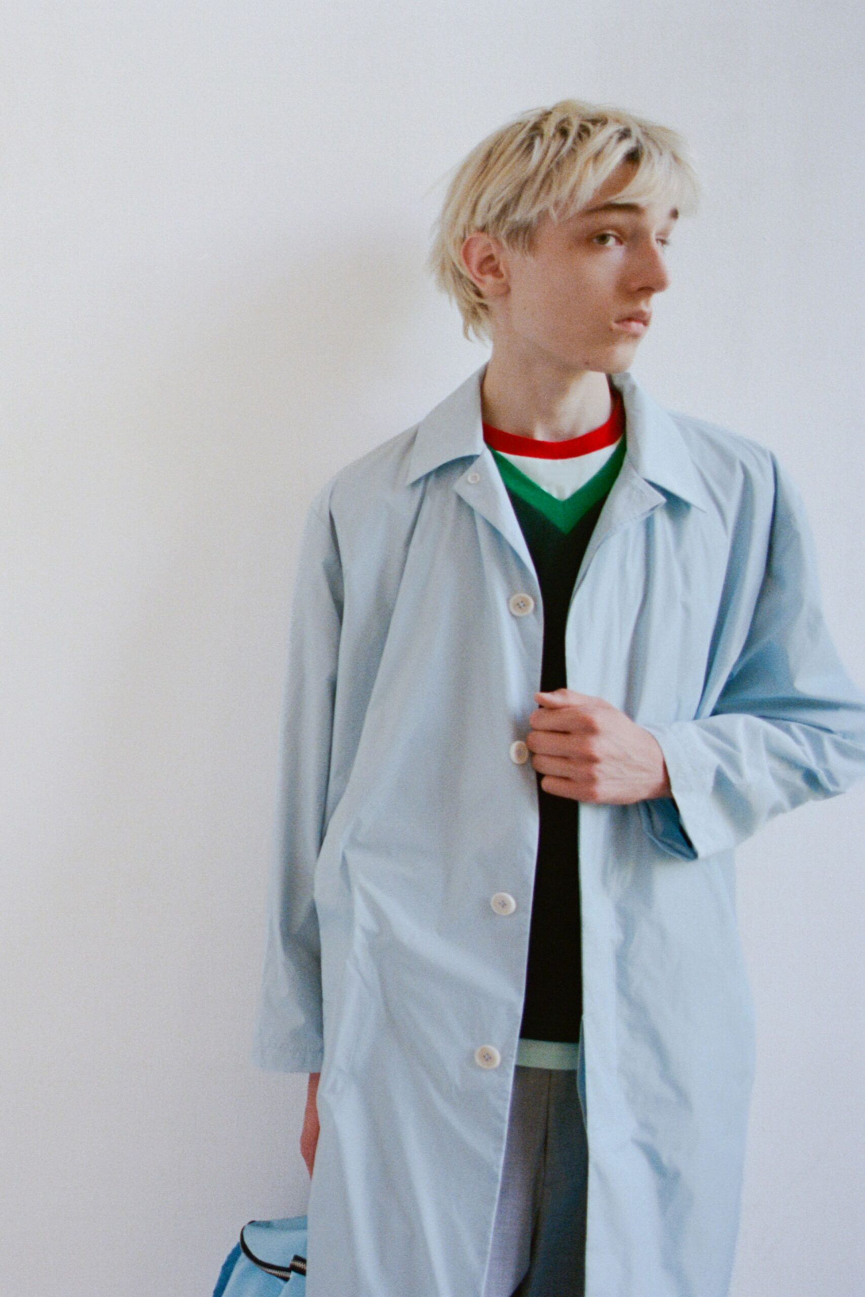 blue cotton long-sleeve collared relaxed buttoned coat