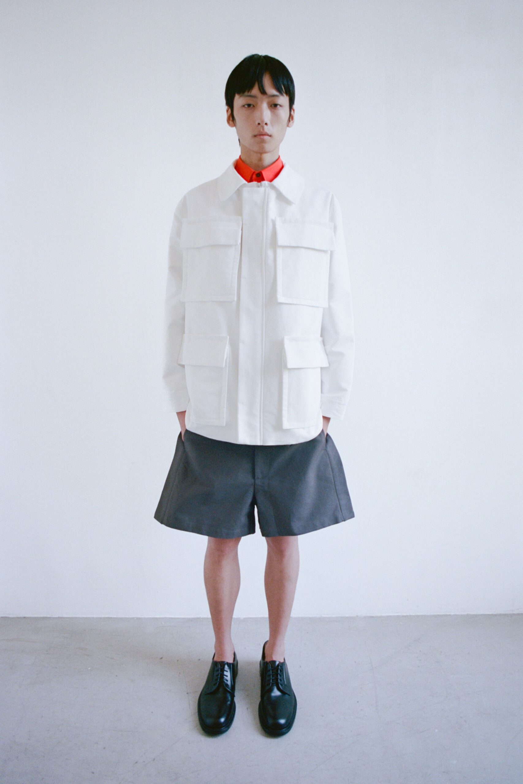 red cotton short-sleeve collared fitted shirt