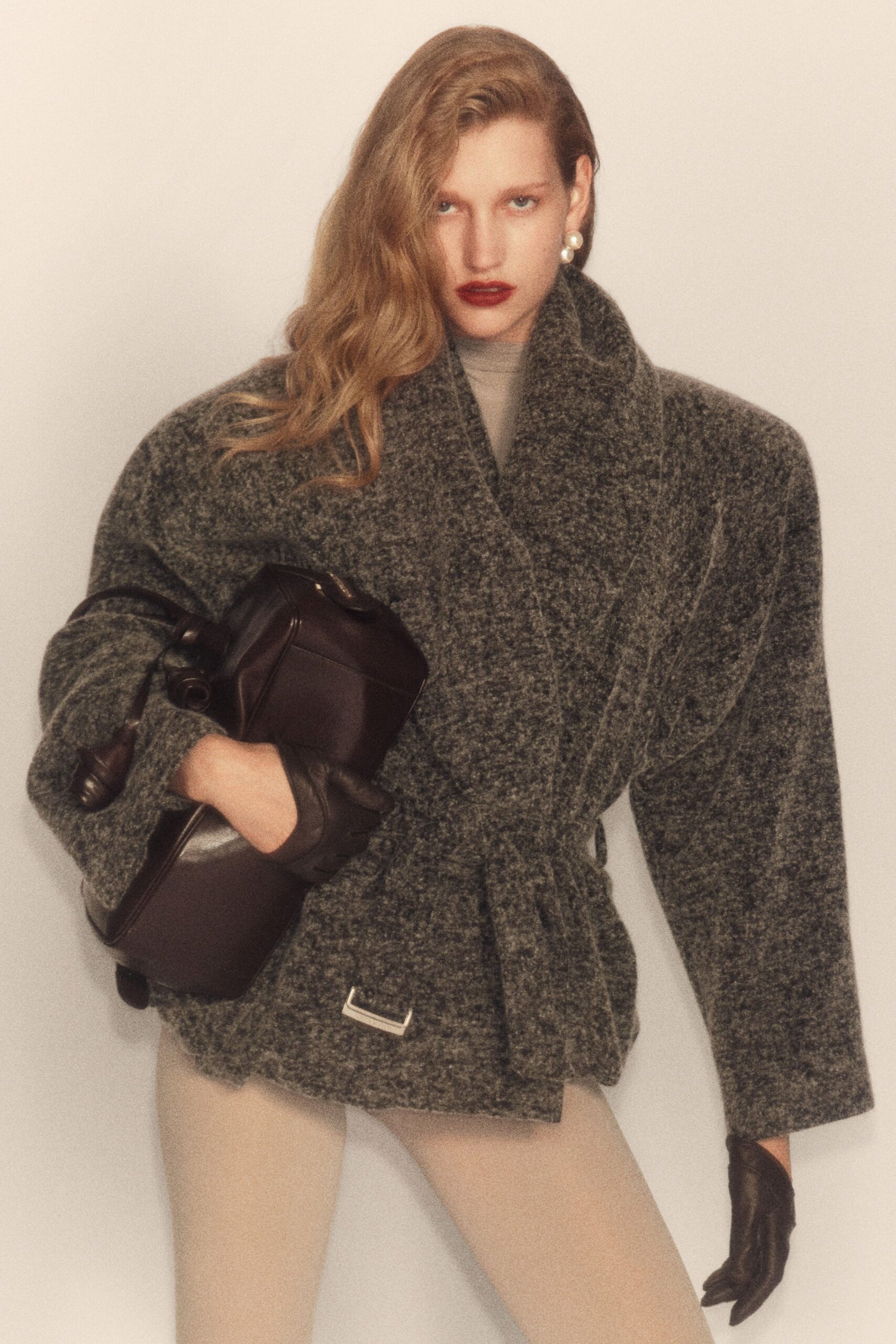 gray wool long-sleeve collared relaxed belted coat