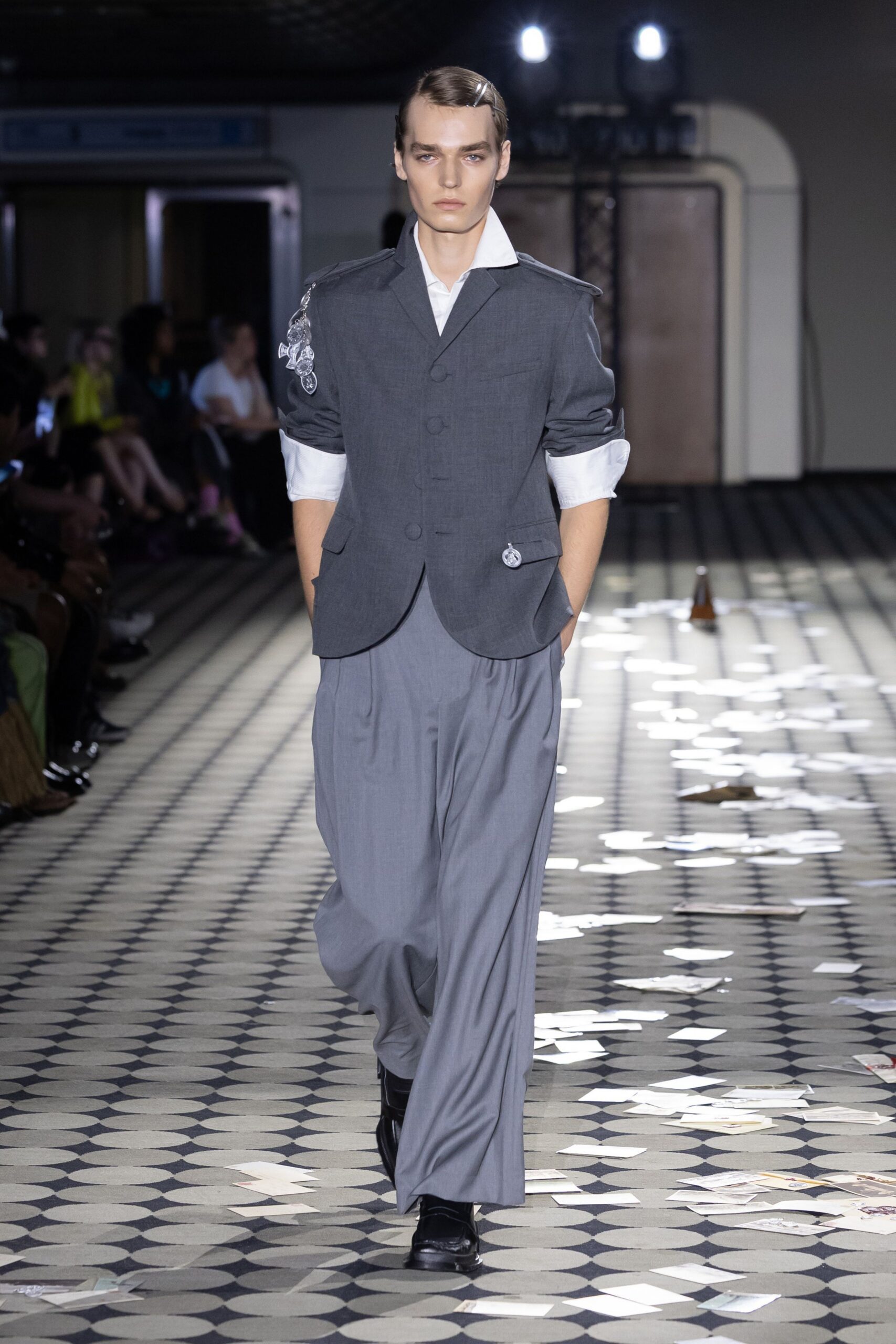 gray blazer white shirt relaxed pants