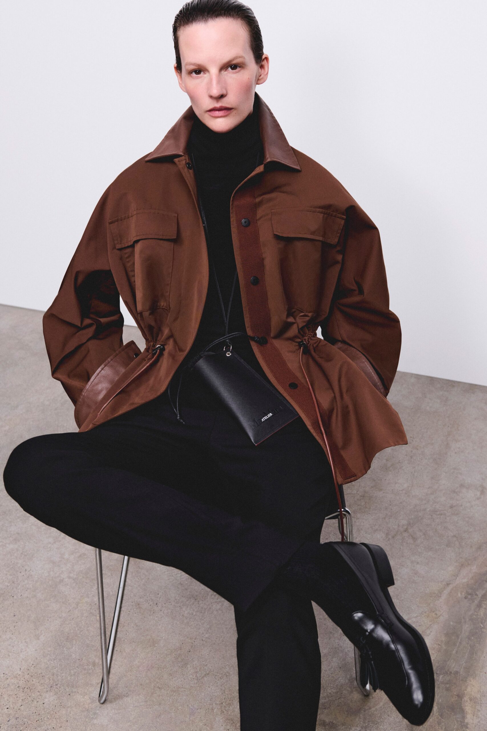 brown cotton long-sleeve collared relaxed buttoned pockets jacket