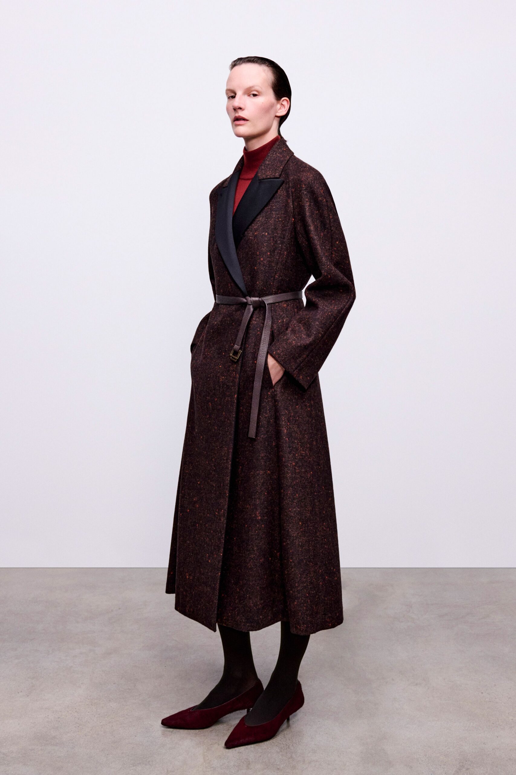 brown wool long-sleeve collared fitted belted pleated coat