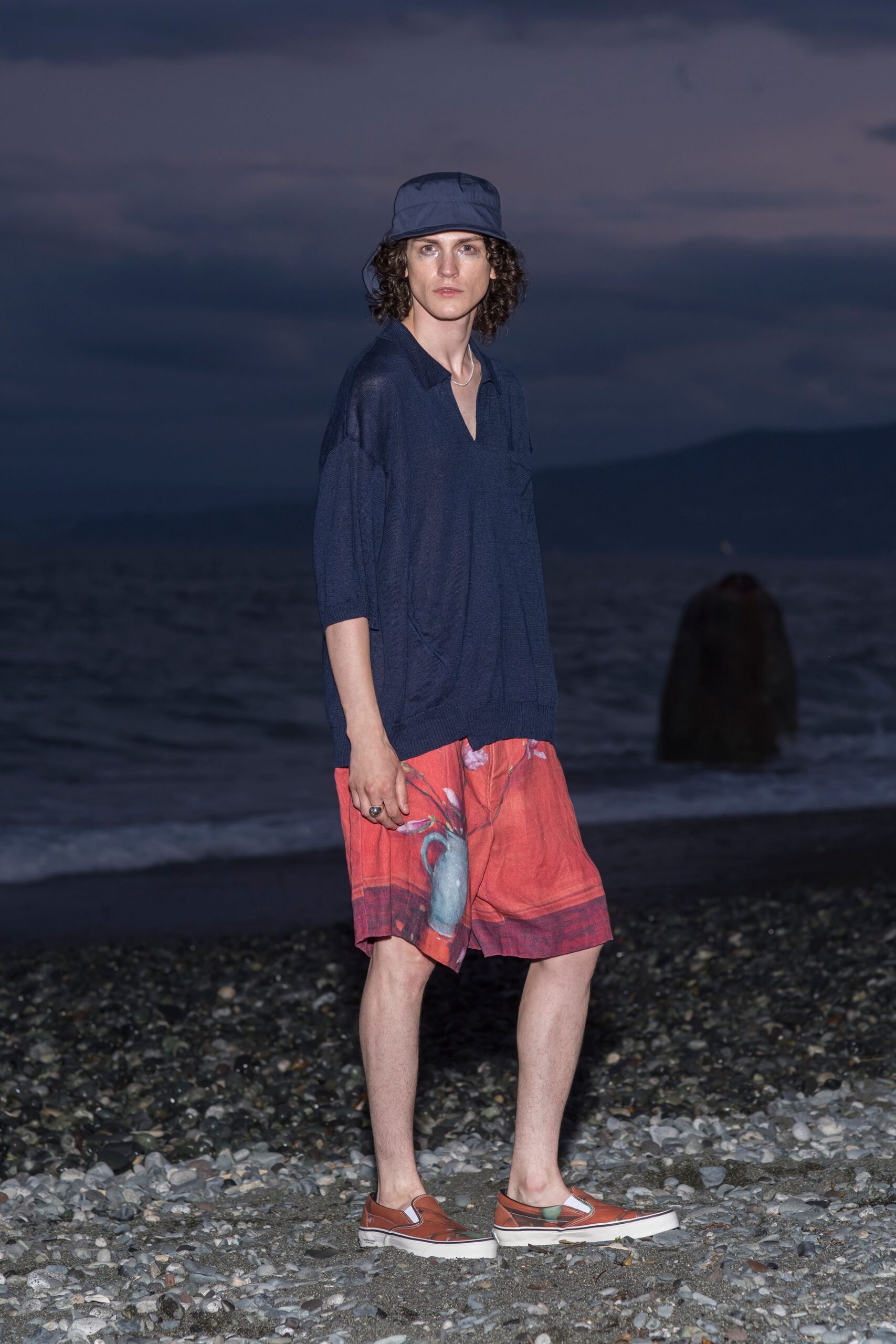 red cotton fitted printed shorts