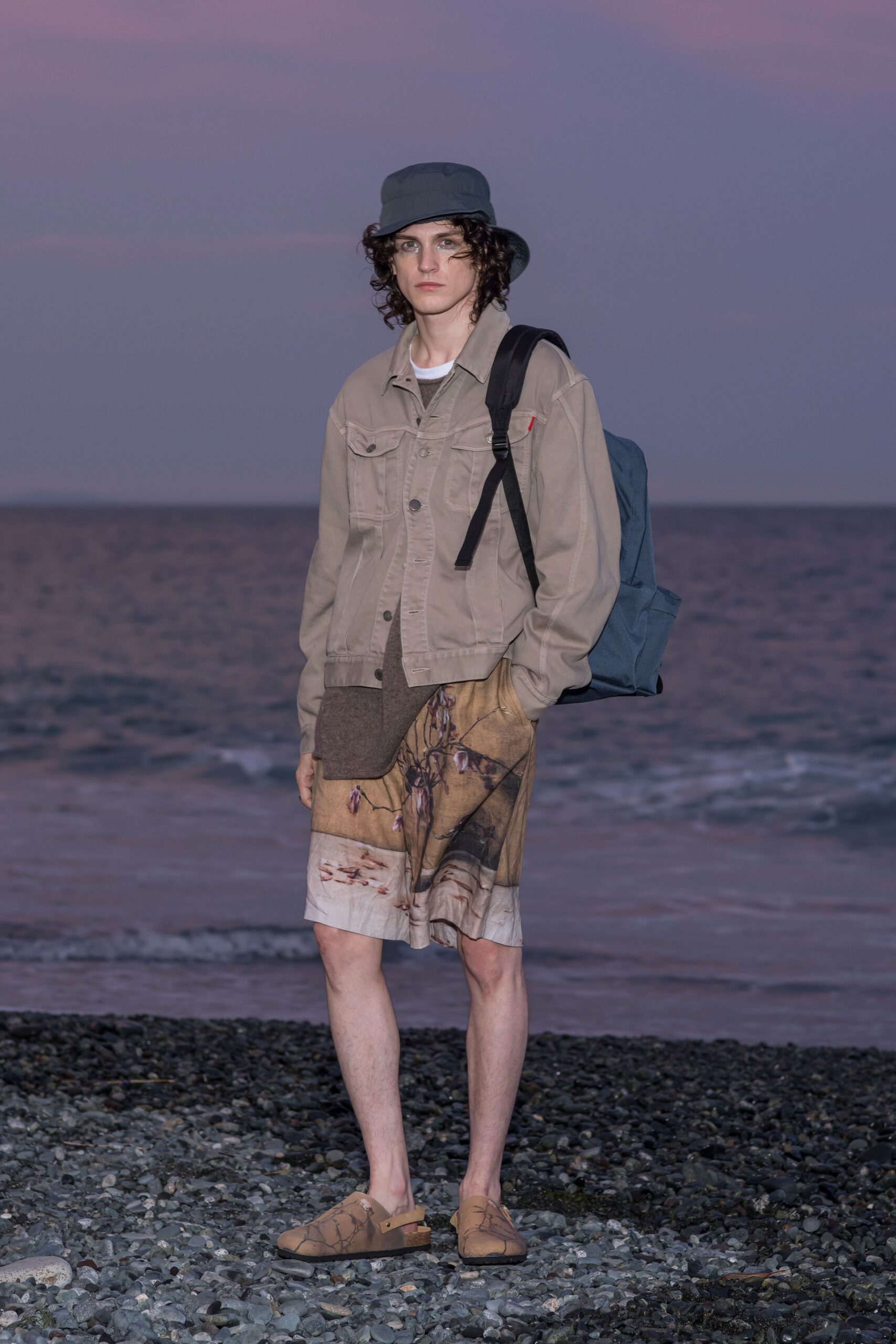 beige cotton long-sleeve collared relaxed buttoned jacket