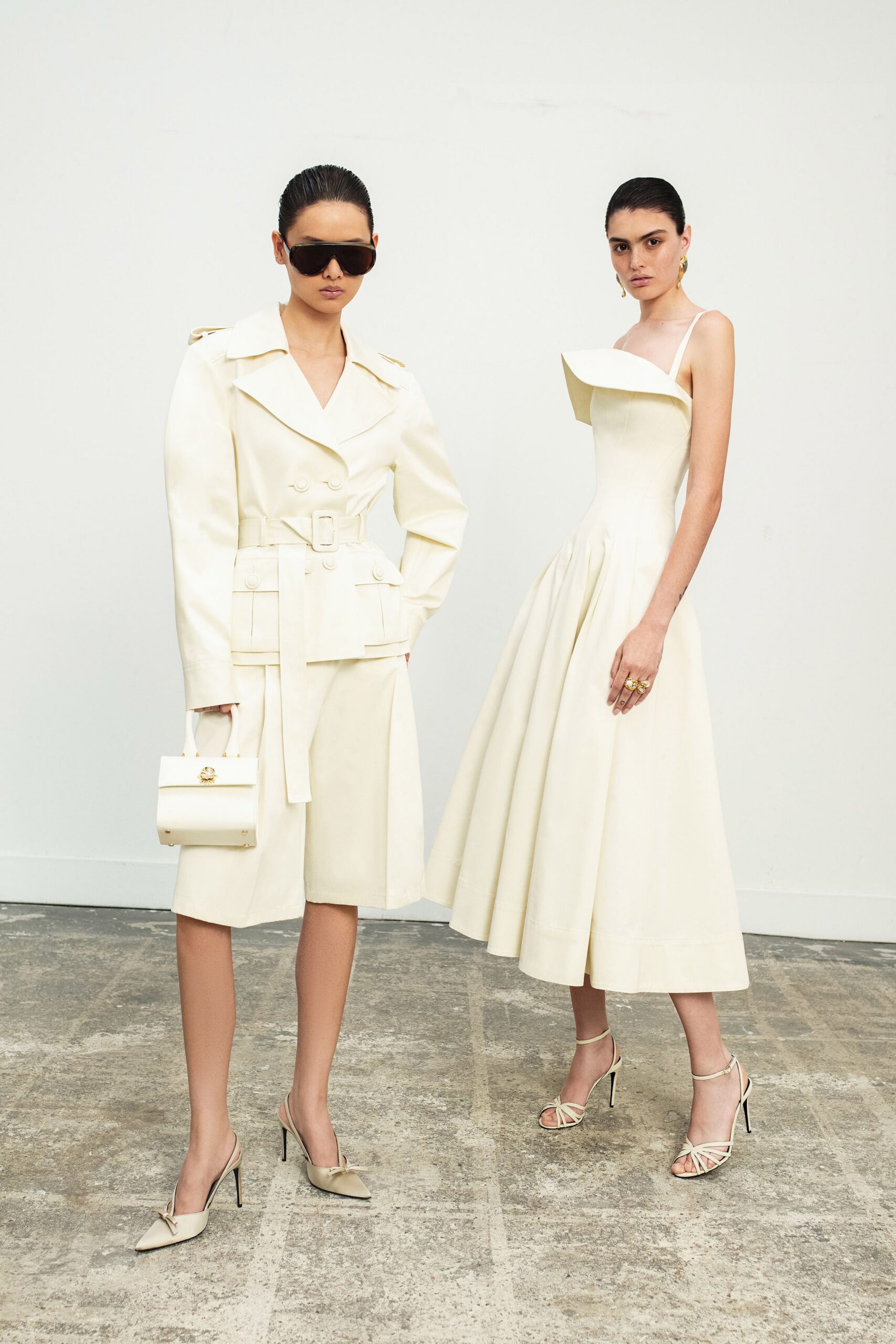 white cotton long-sleeve collared structured belted short coat