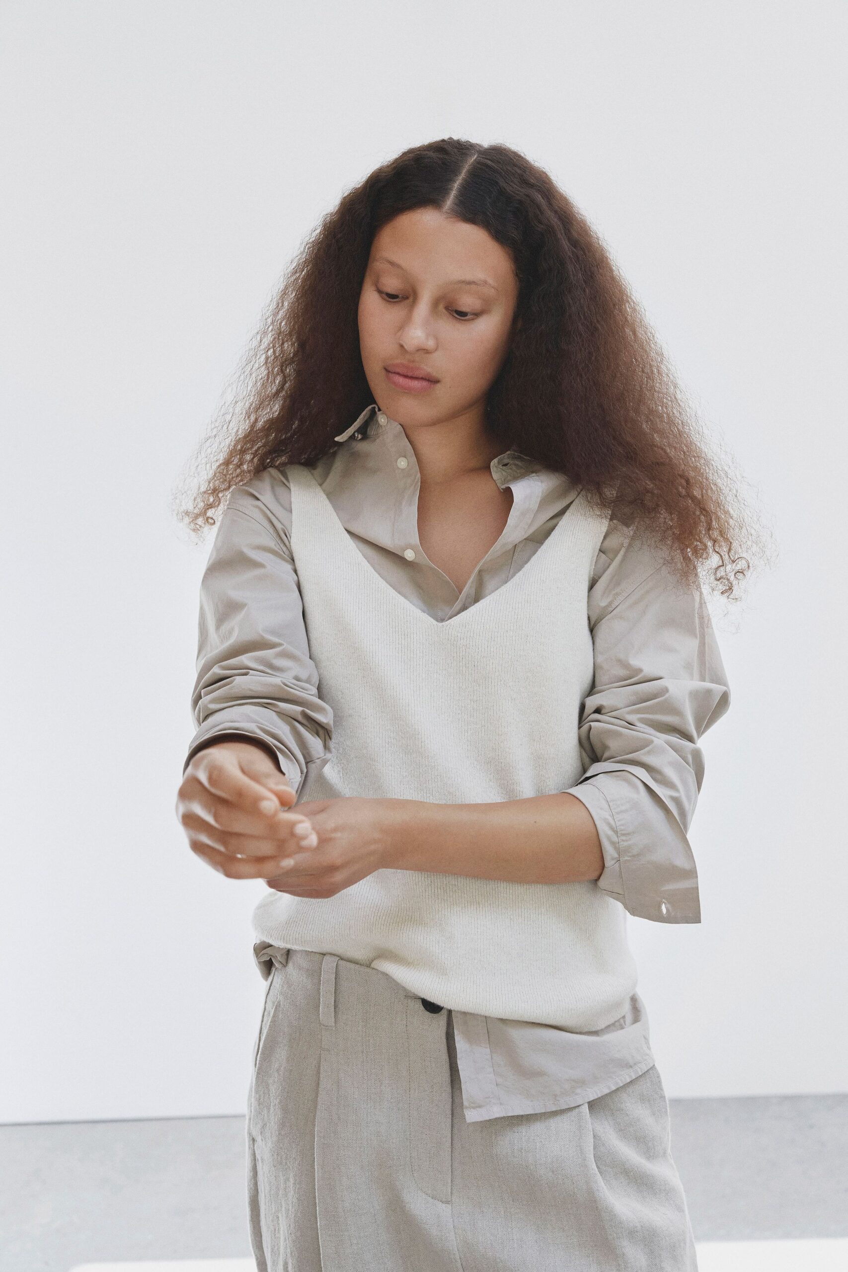 gray linen tailored pants