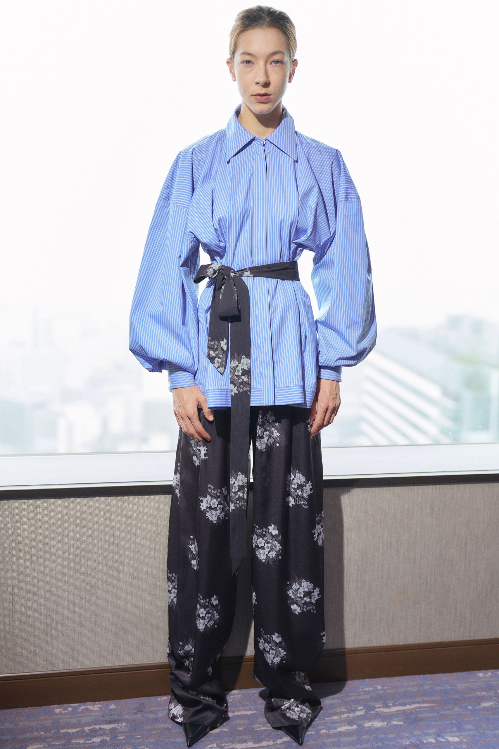black silk relaxed flared printed pants
