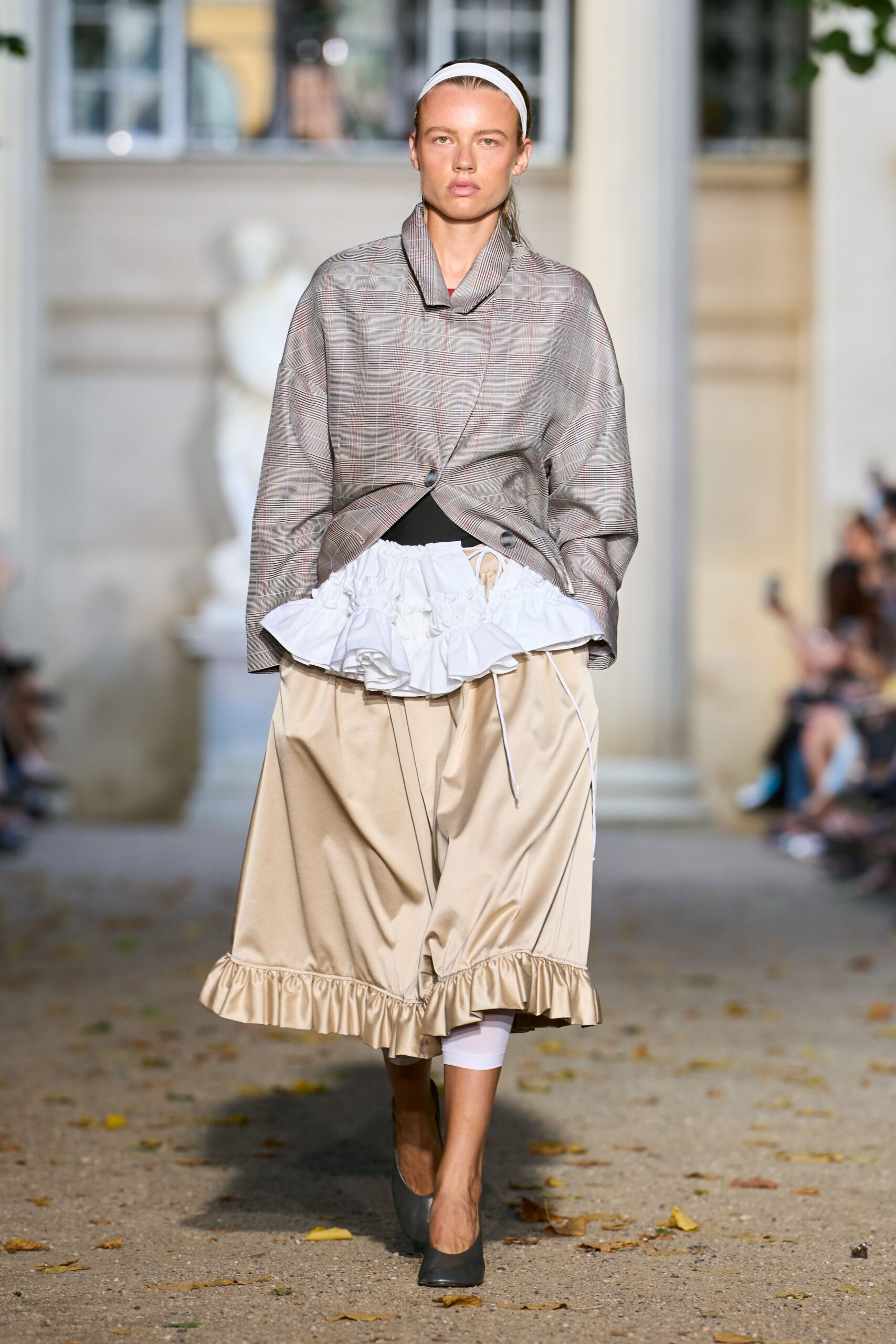 beige cotton long-sleeve fitted pleated ruffled skirt