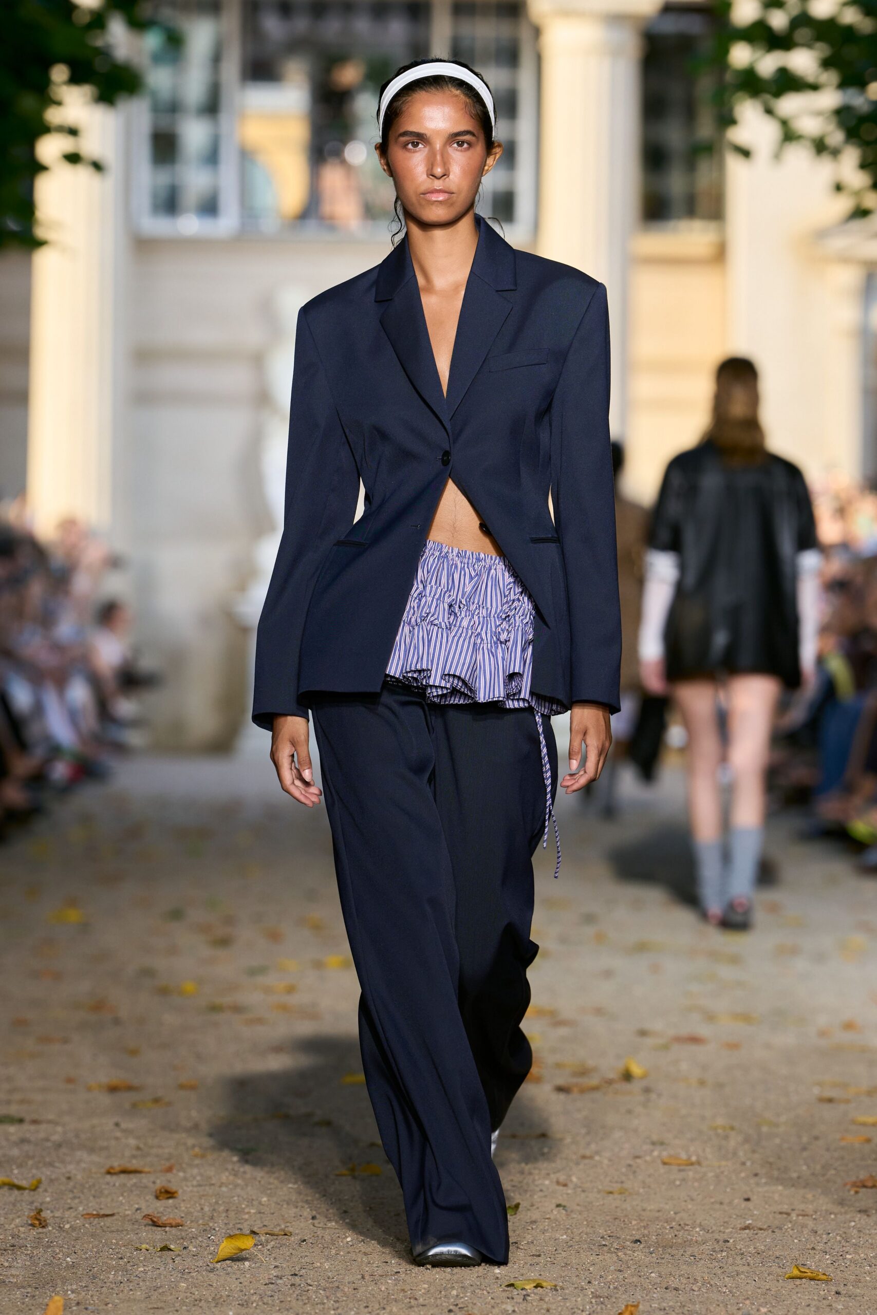 blue relaxed wide-leg pants