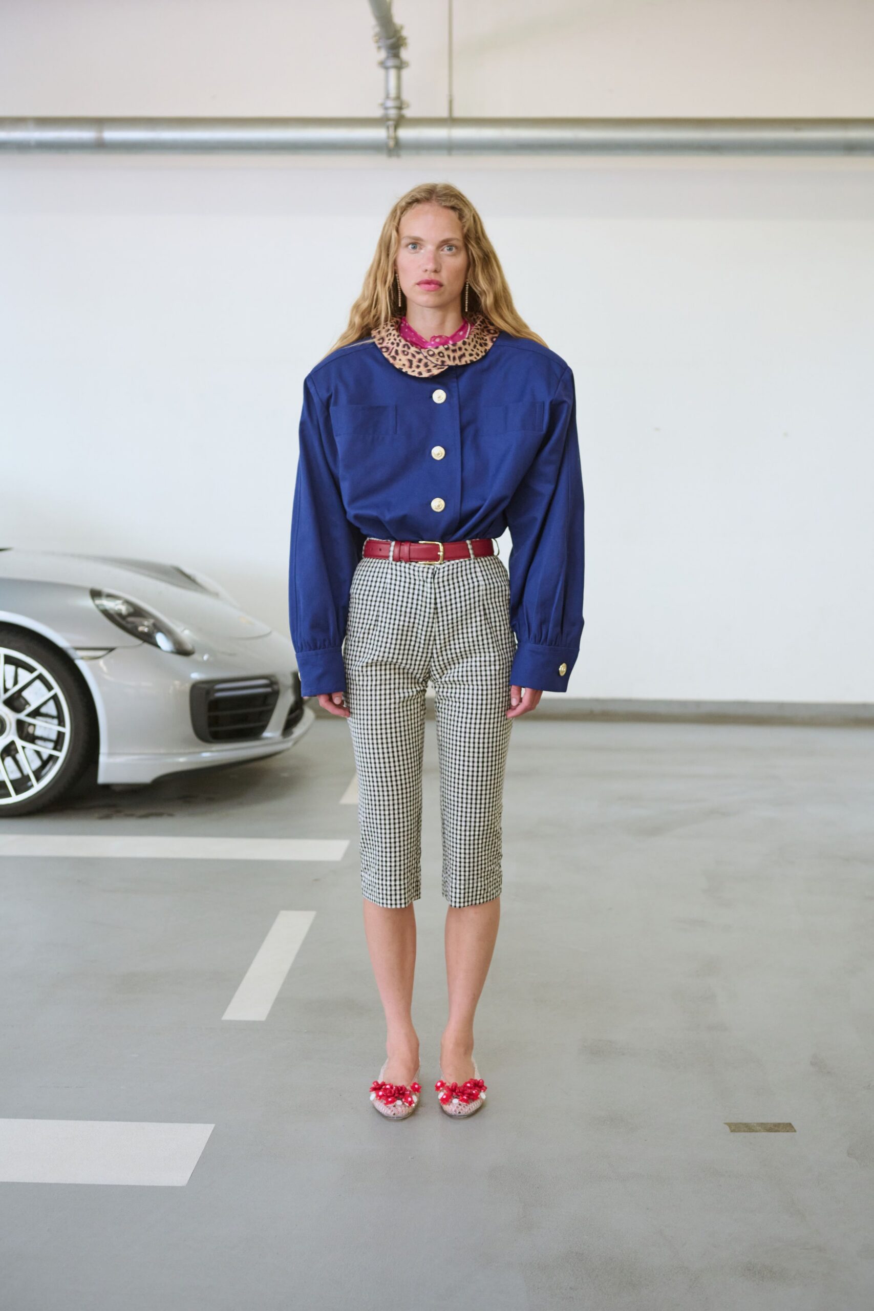 blue cotton long-sleeve collared oversized buttoned shirt