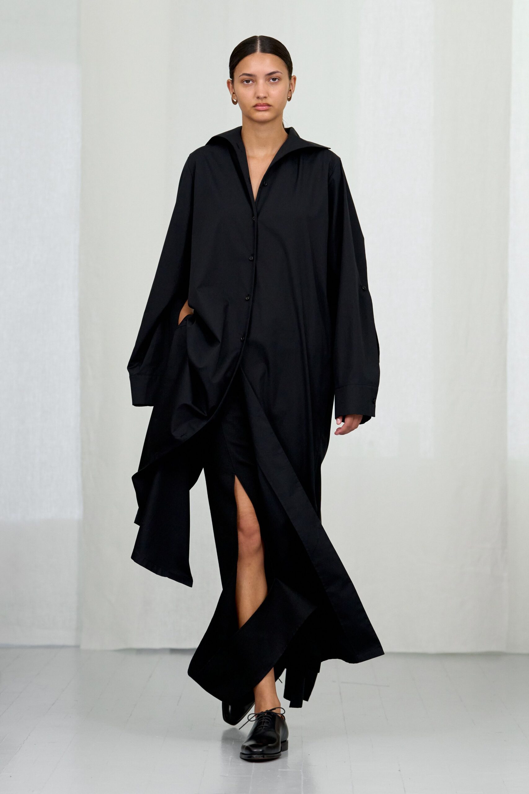 black unknown slit maxi skirt