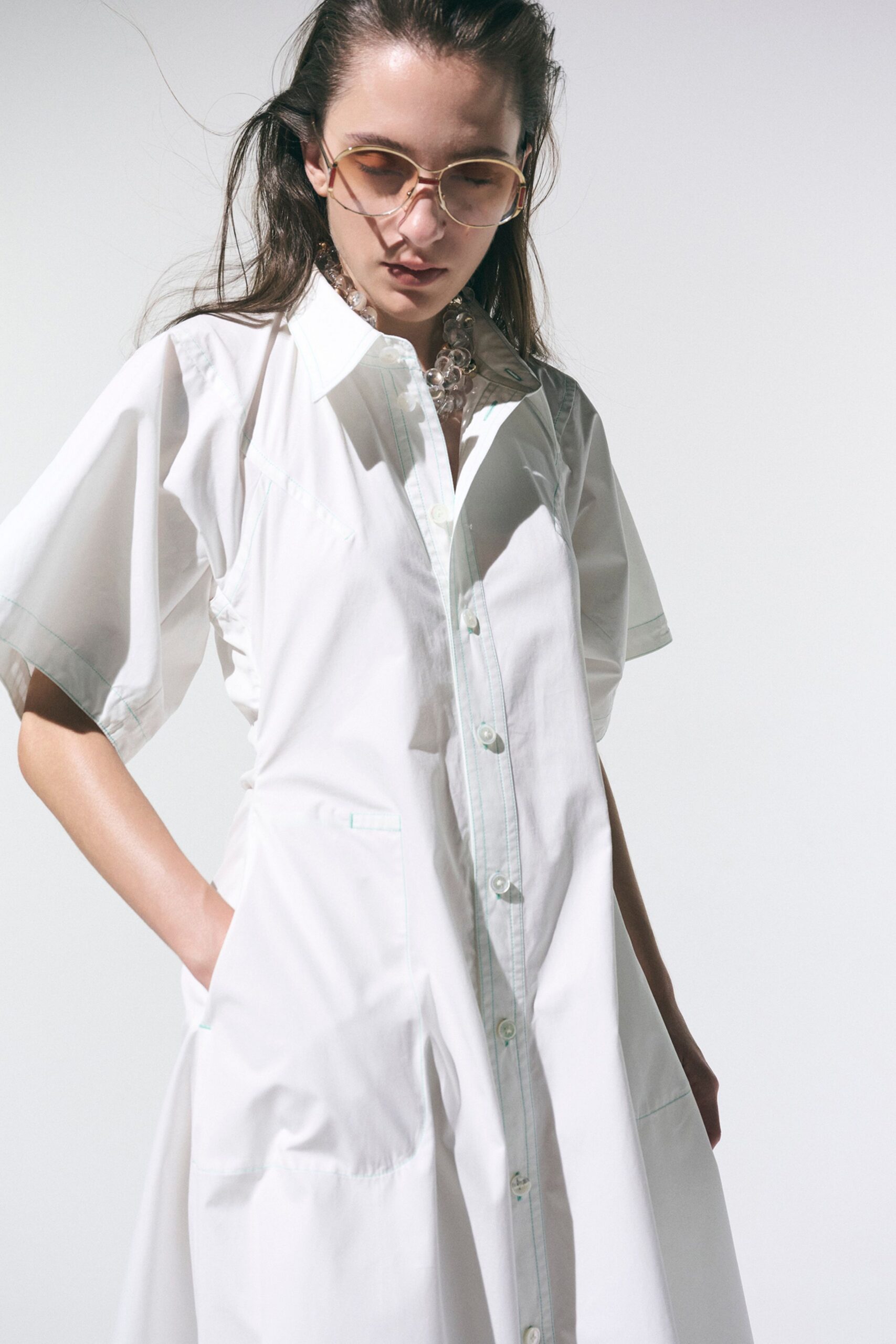 white cotton short-sleeve collared relaxed buttoned pockets shirt-dress