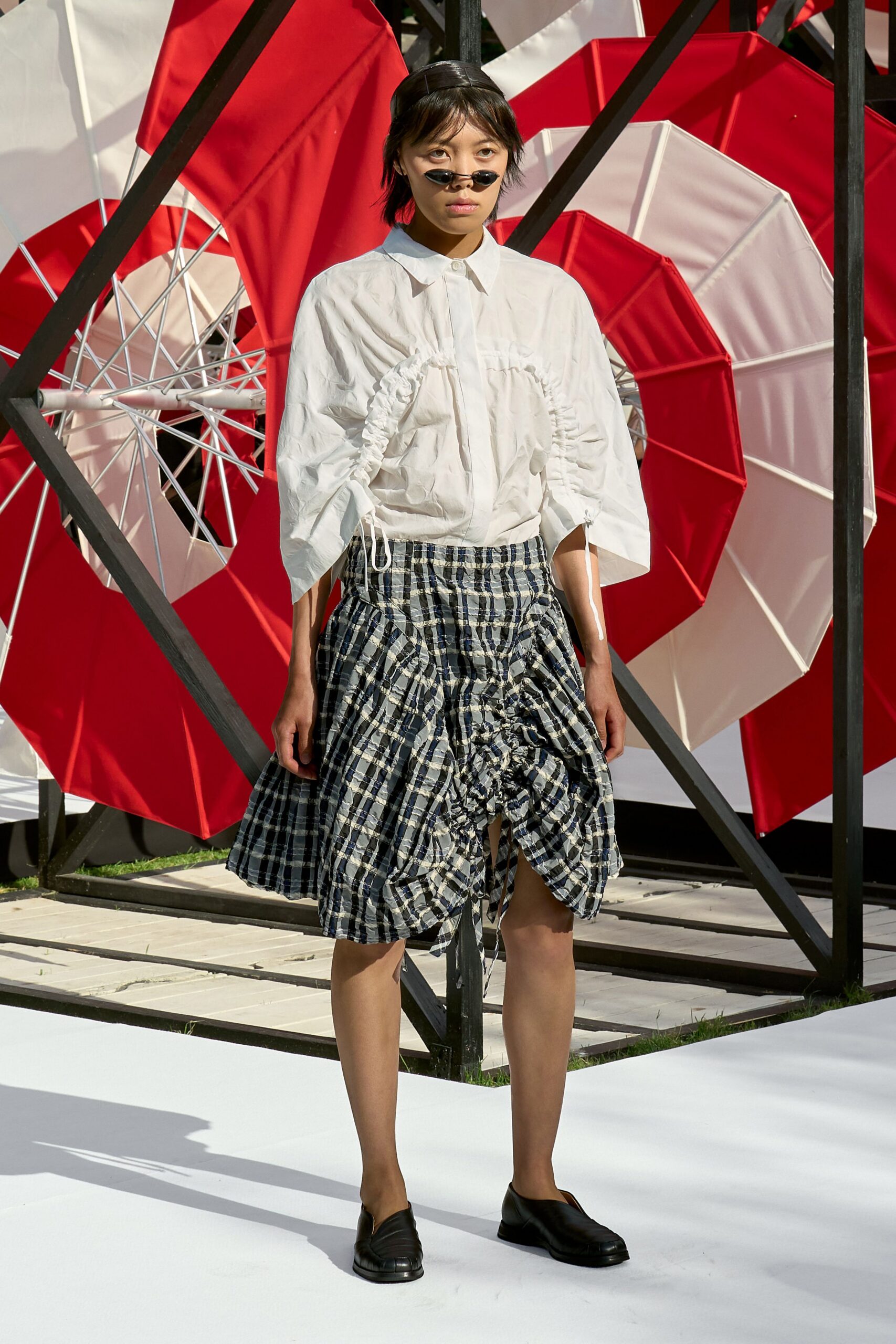 white cotton long-sleeve collared relaxed pleated shirt