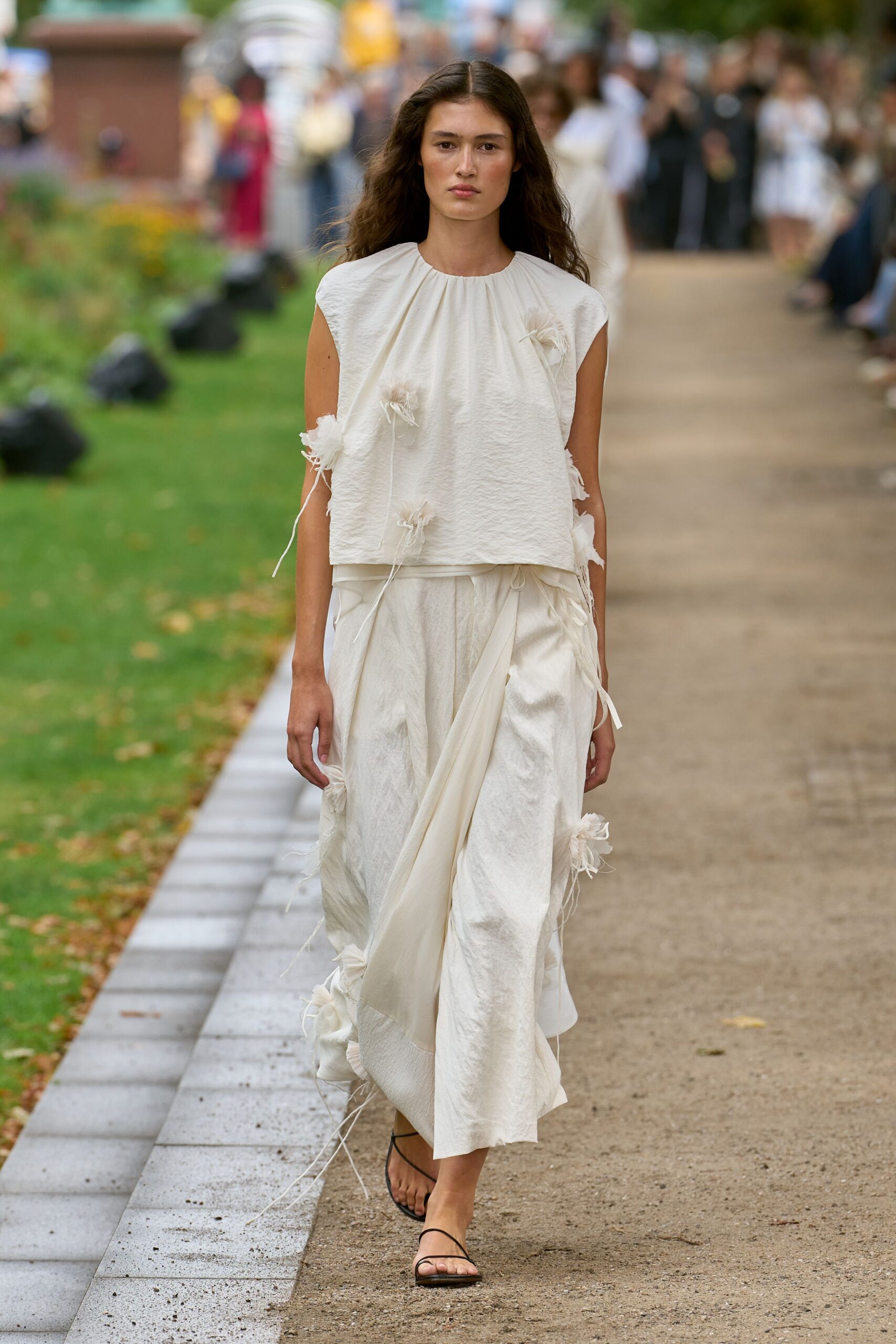 white cotton relaxed tiered midi skirt