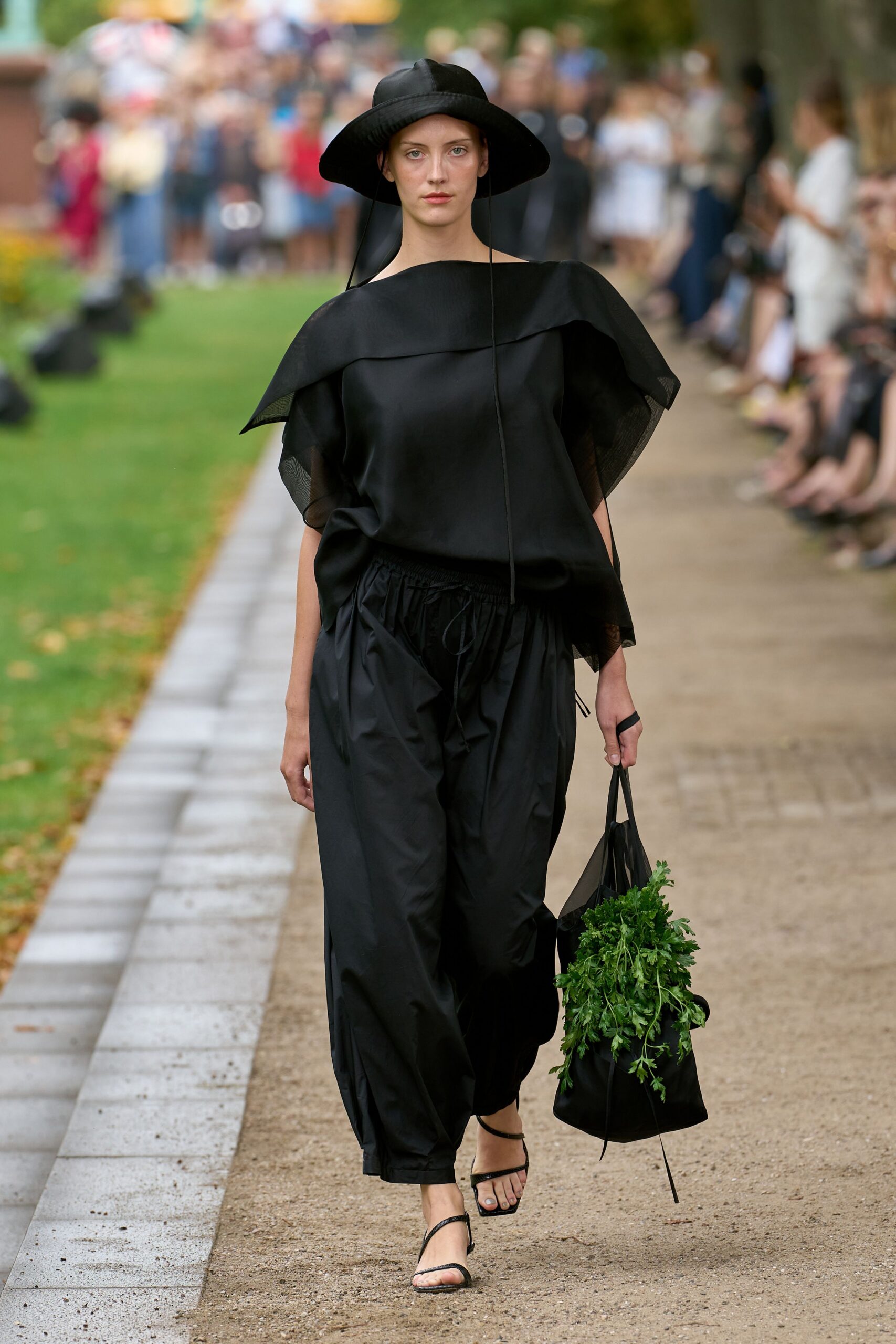 black silk relaxed pleated pants