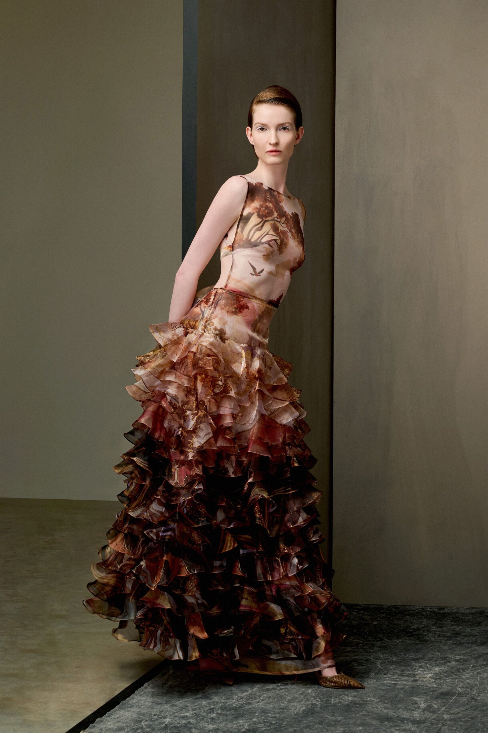 Mary Katrantzou Resort 2027 Look 3